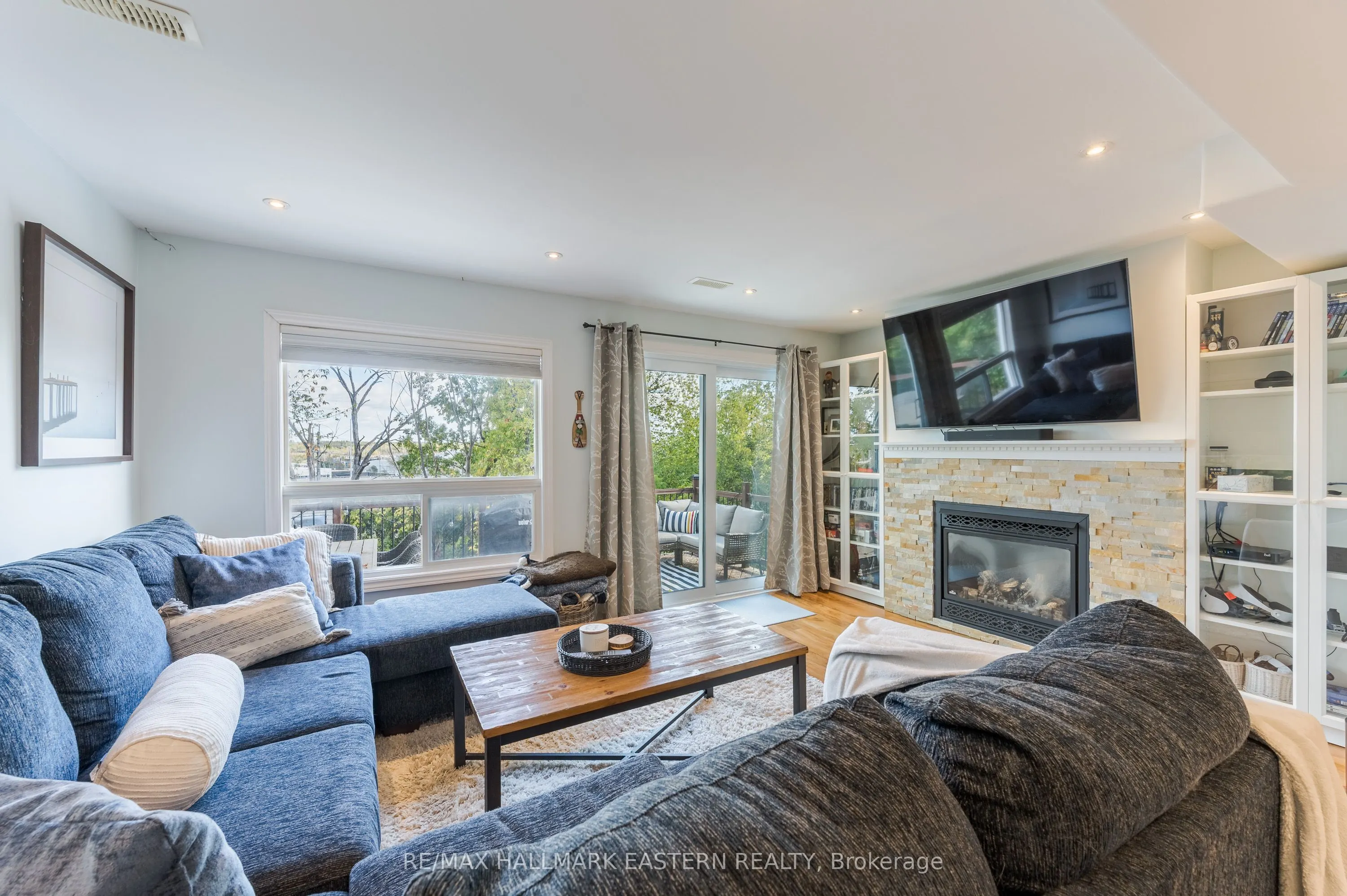 688 Trailview Drive
