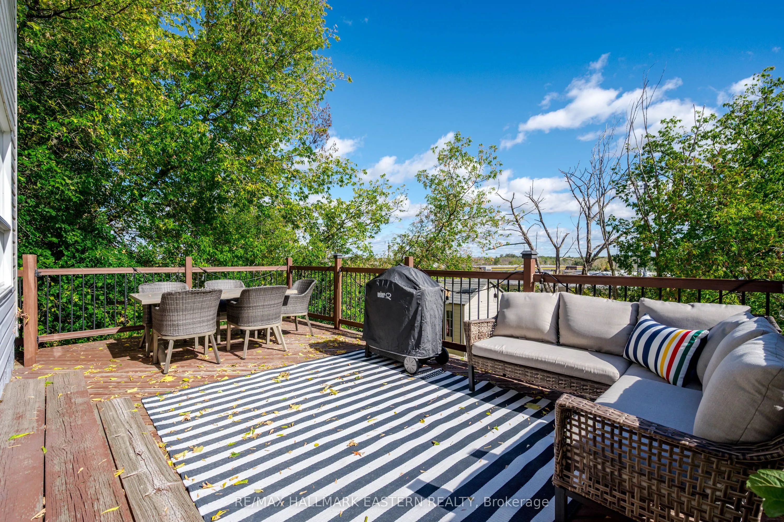 688 Trailview Drive