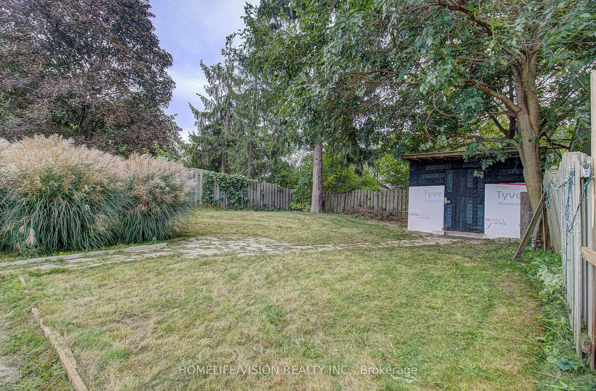 25 Radcliffe Drive