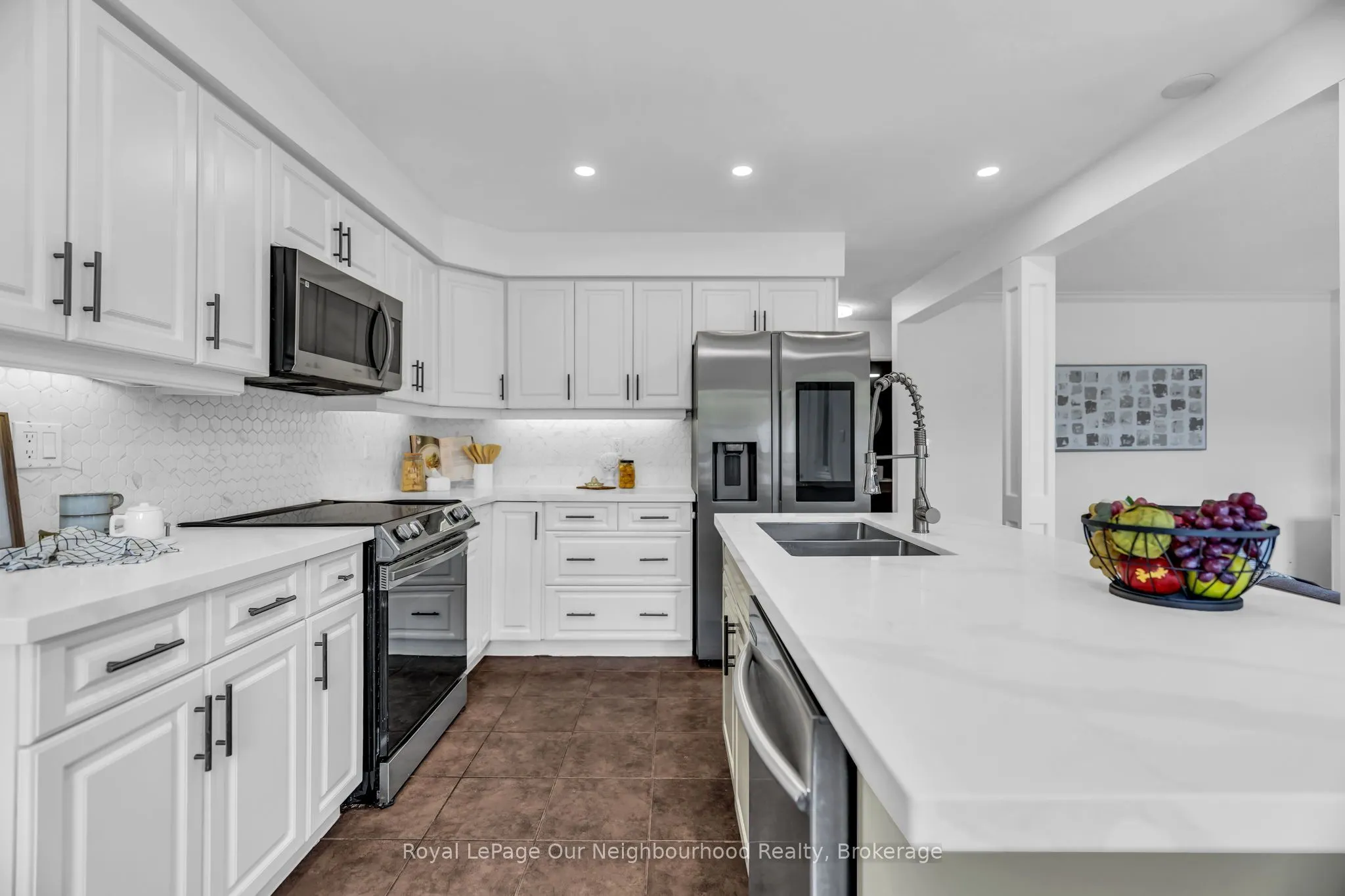 135 Kanata Crescent