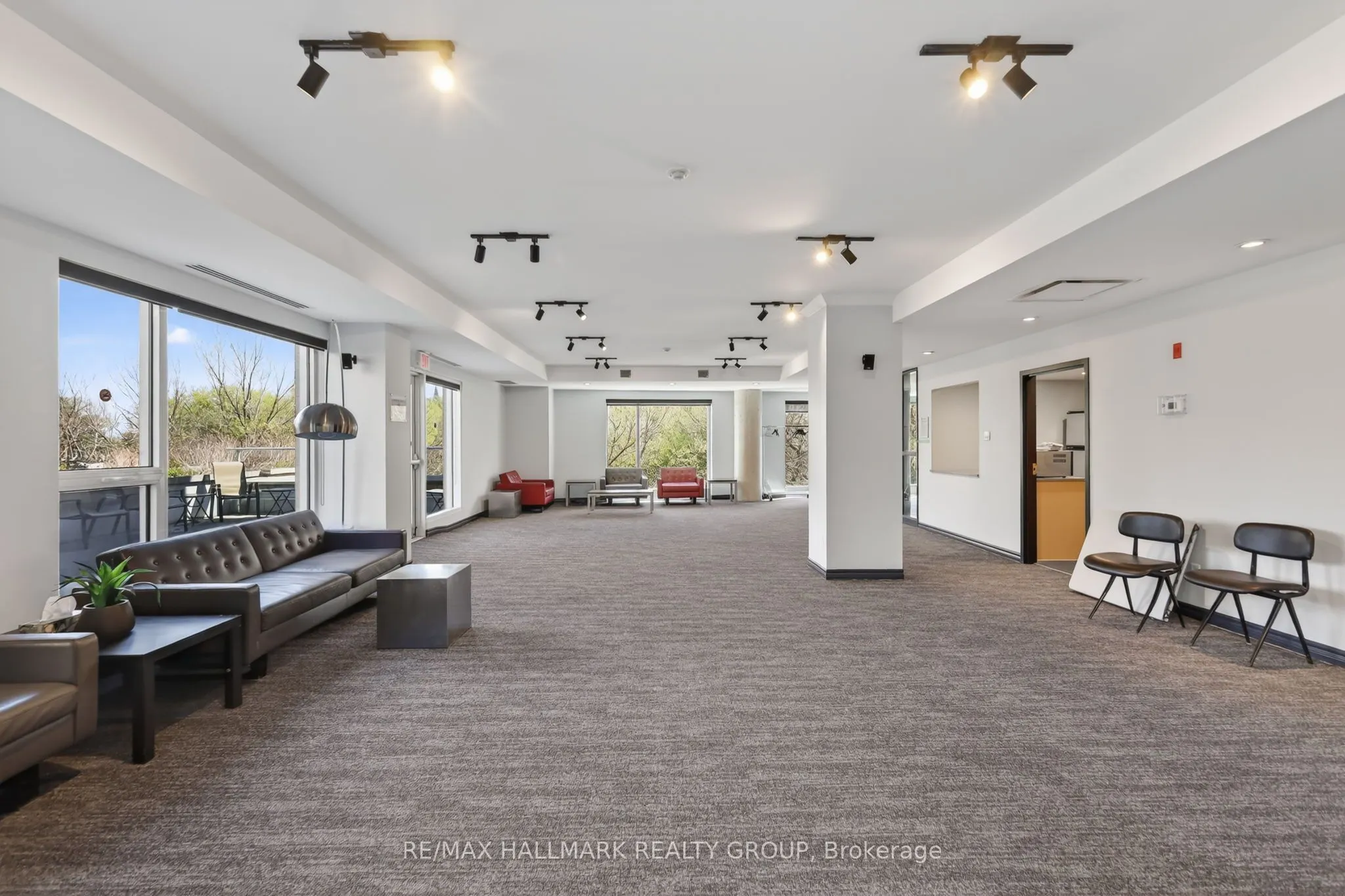 250 Lett Street #405