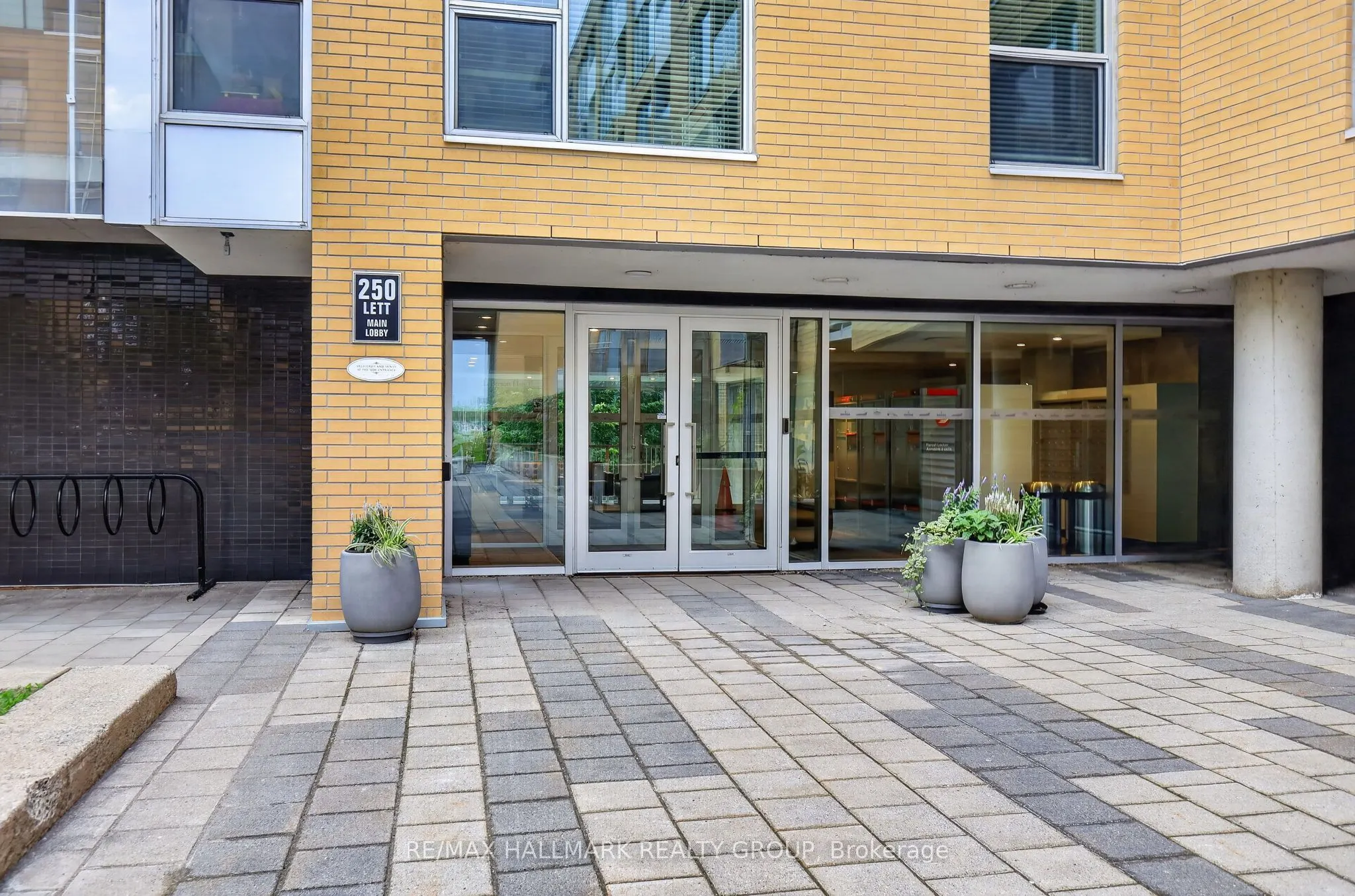 250 Lett Street #405