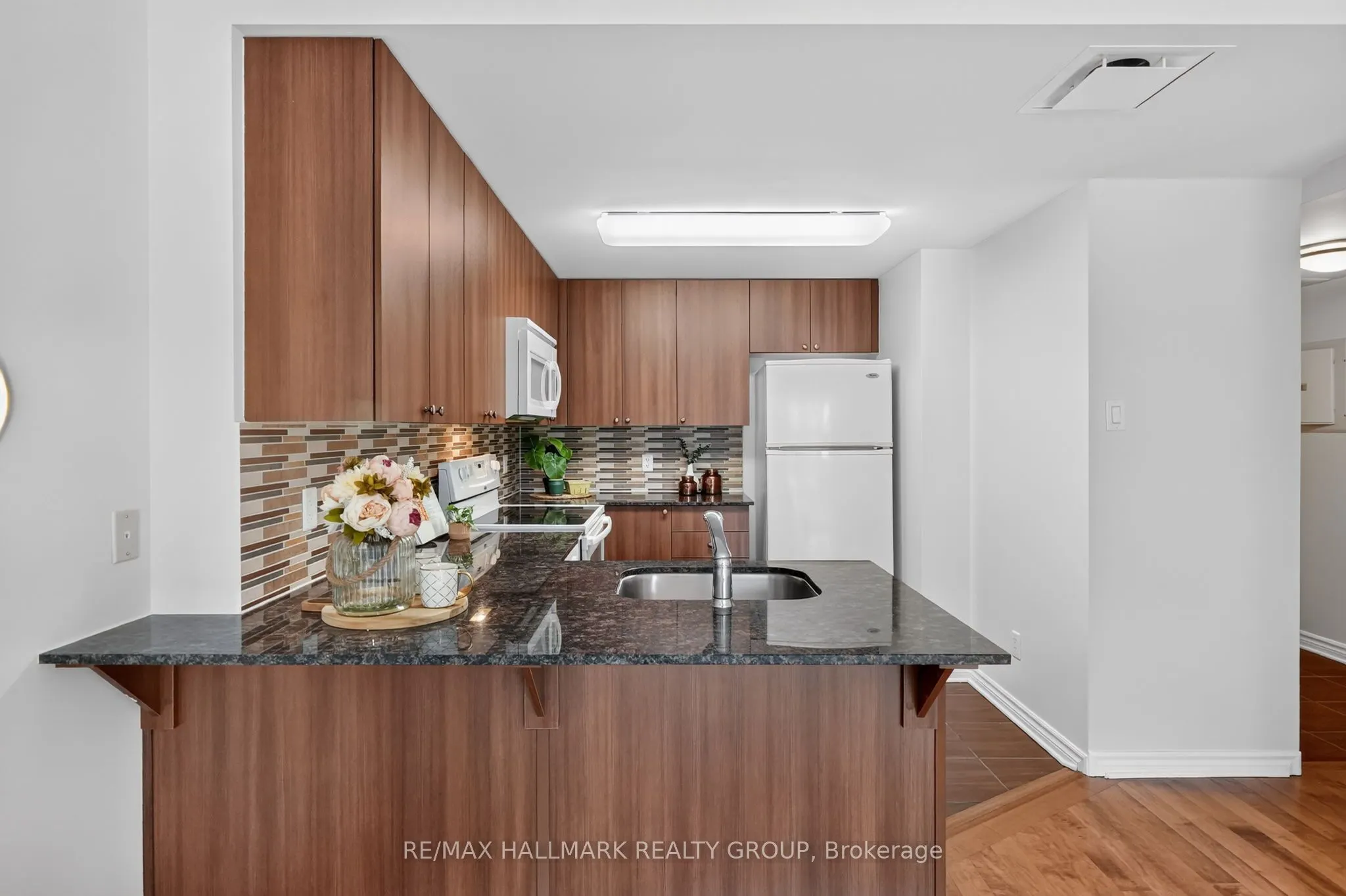 250 Lett Street #405