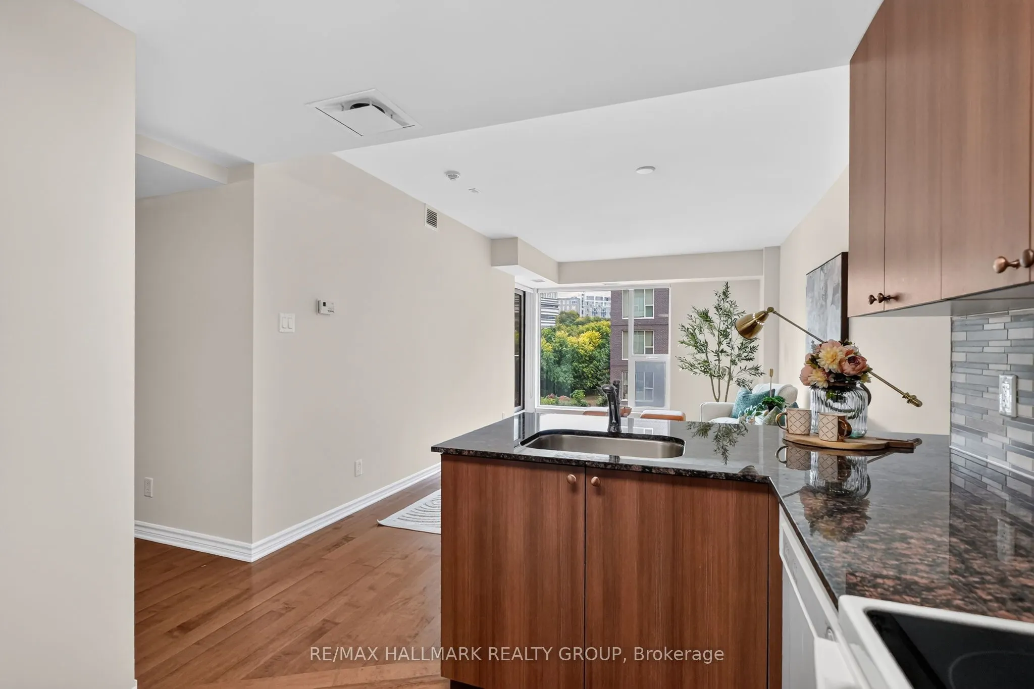 250 Lett Street #405