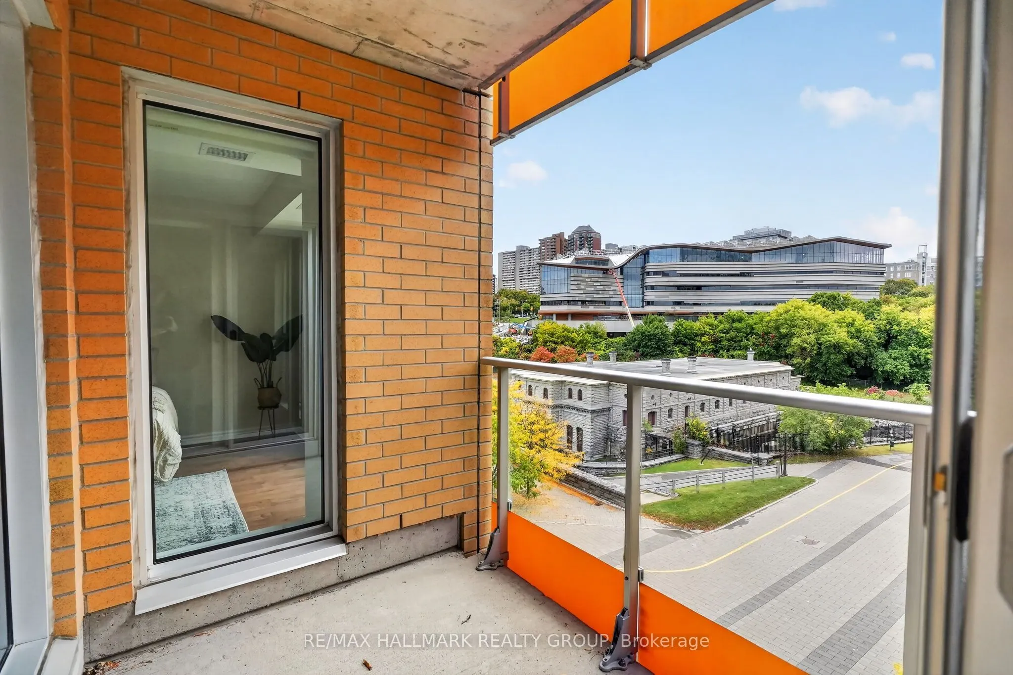 250 Lett Street #405