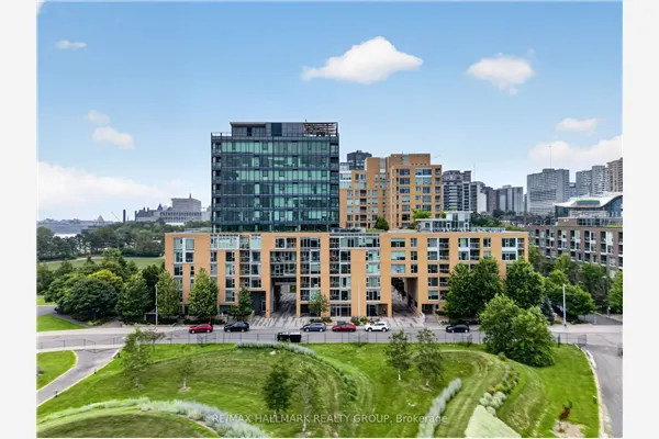 250 Lett Street #405