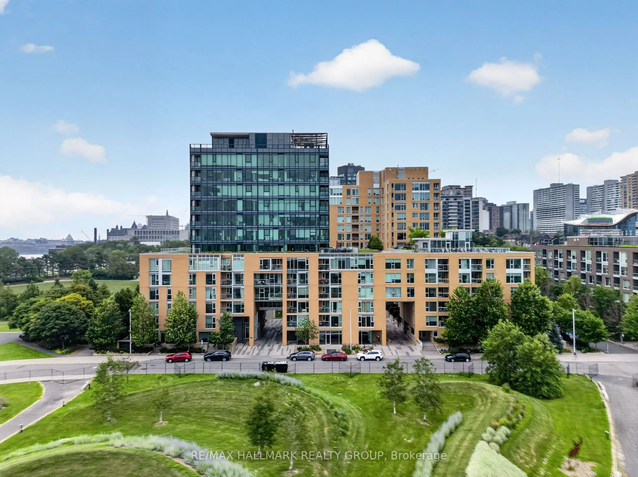 250 Lett Street #405