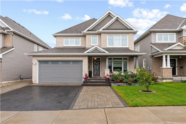 571 Egret Way