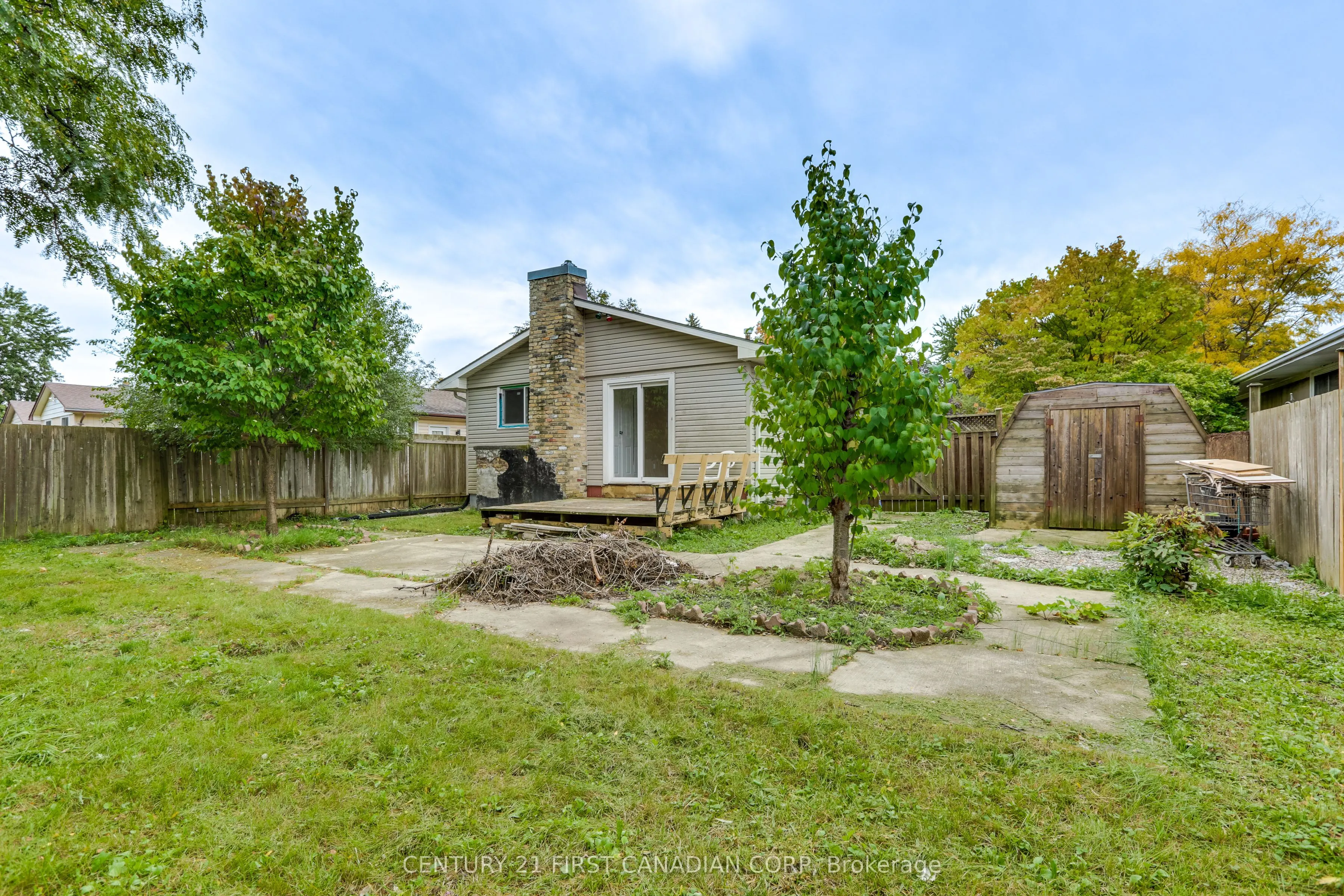 63 Renny Crescent #MAIN