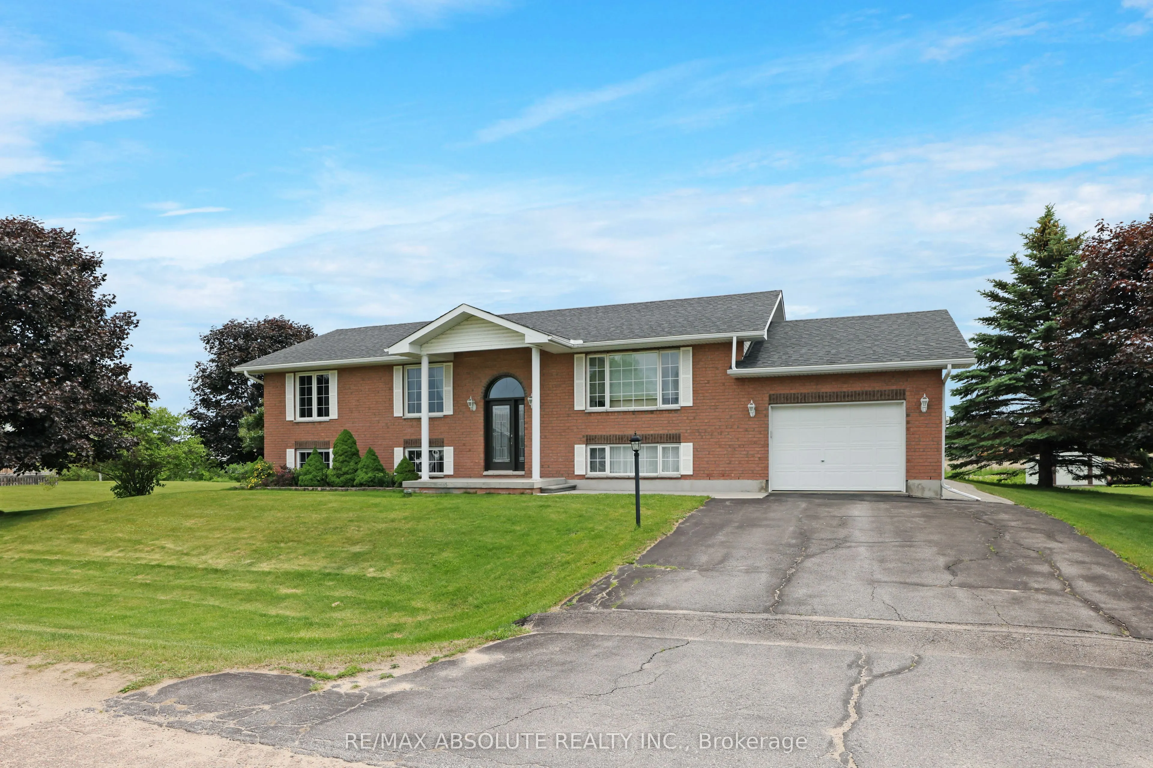 14 Riley Crescent