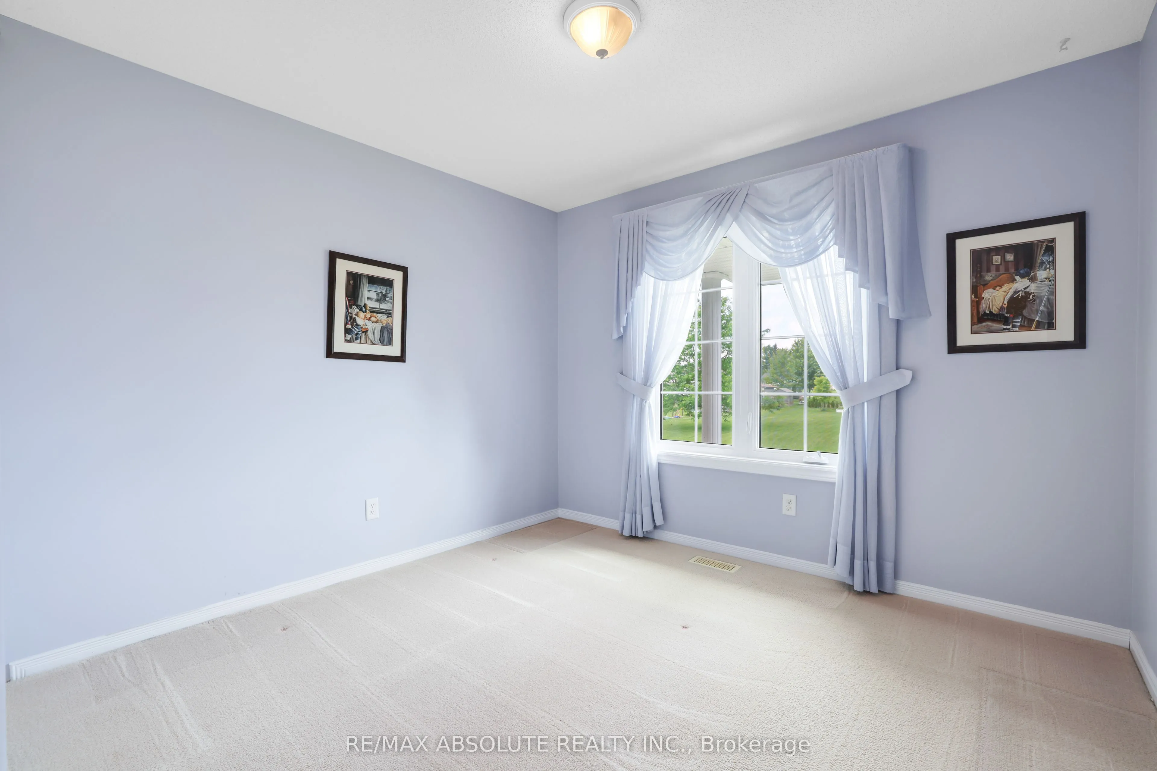 14 Riley Crescent