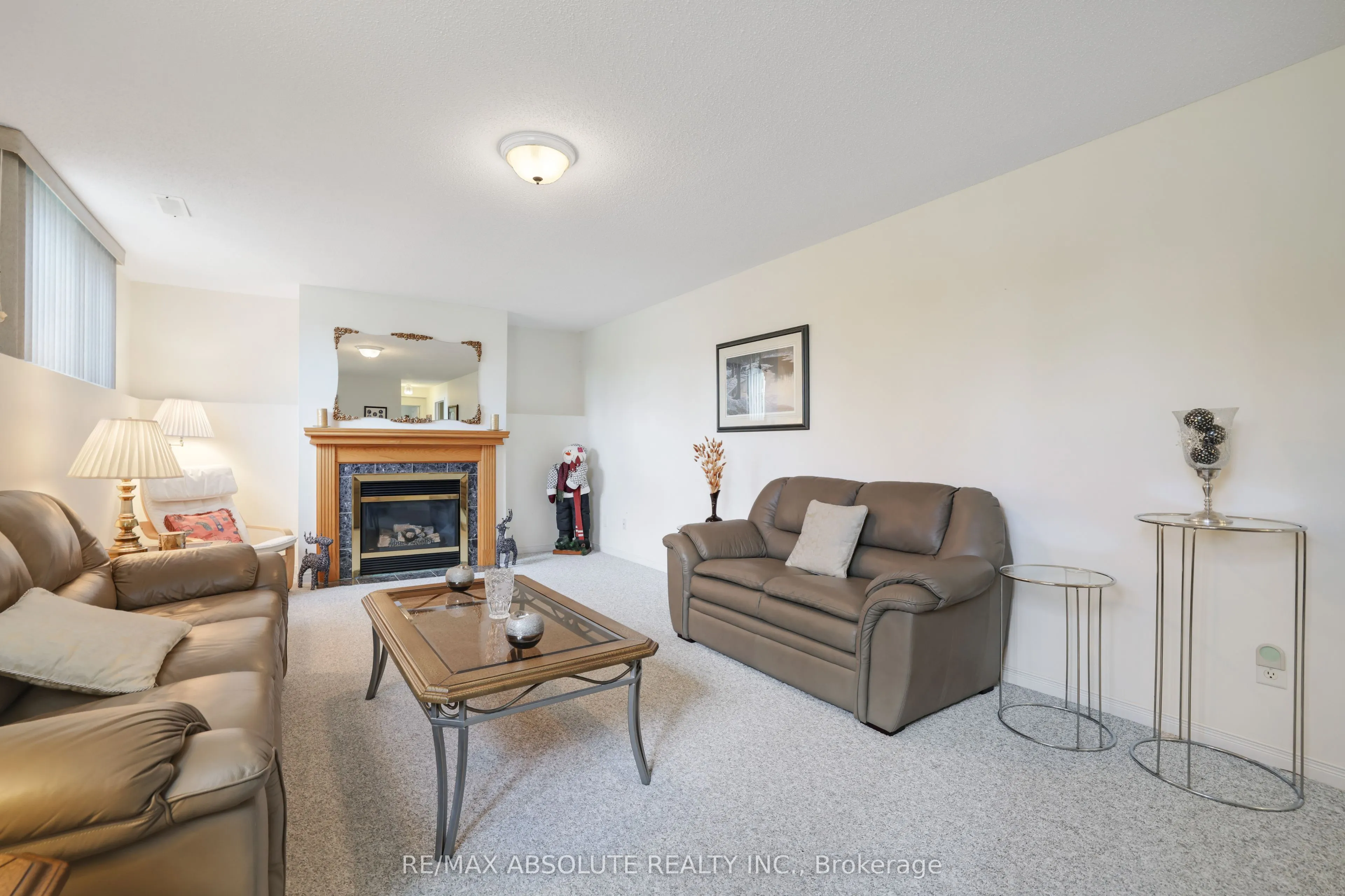 14 Riley Crescent