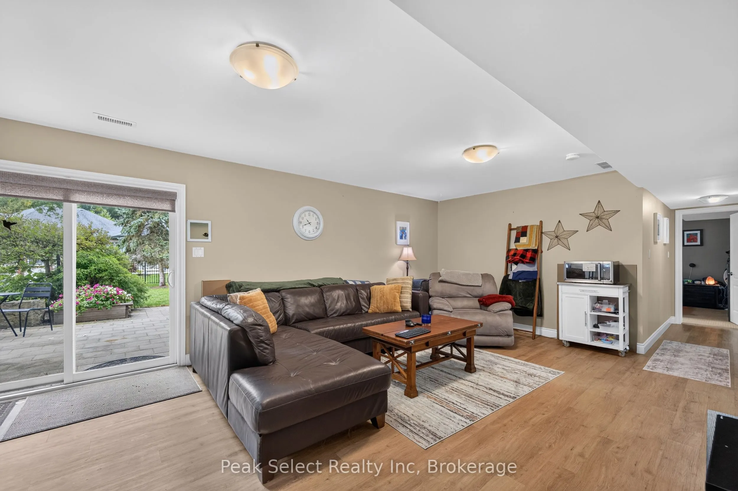 88 Saxonville Court