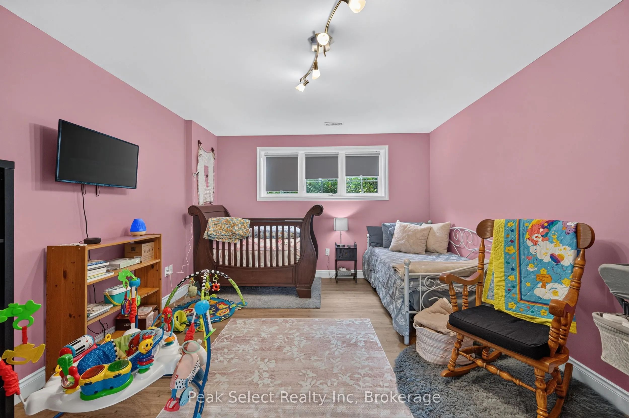 88 Saxonville Court