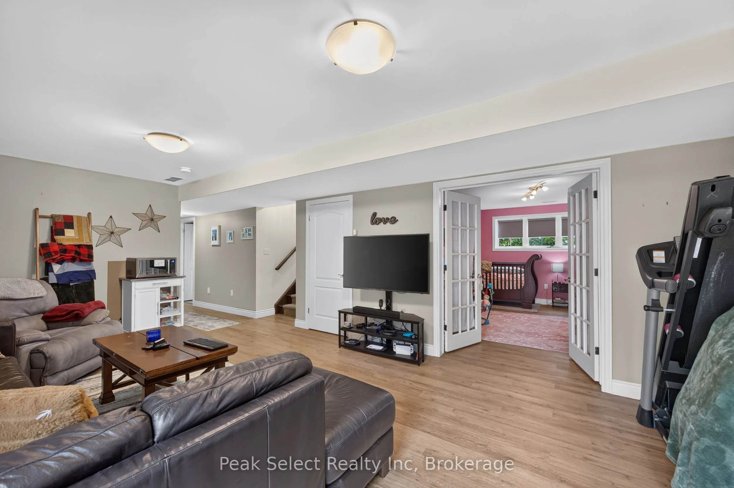 88 Saxonville Court