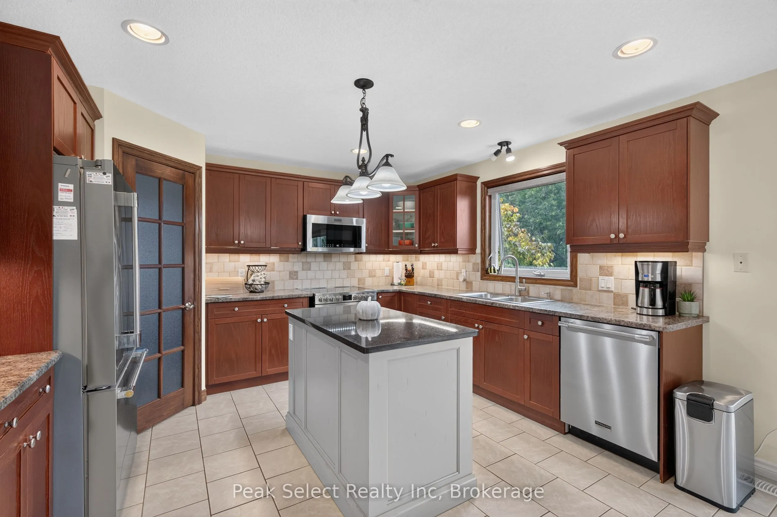 88 Saxonville Court