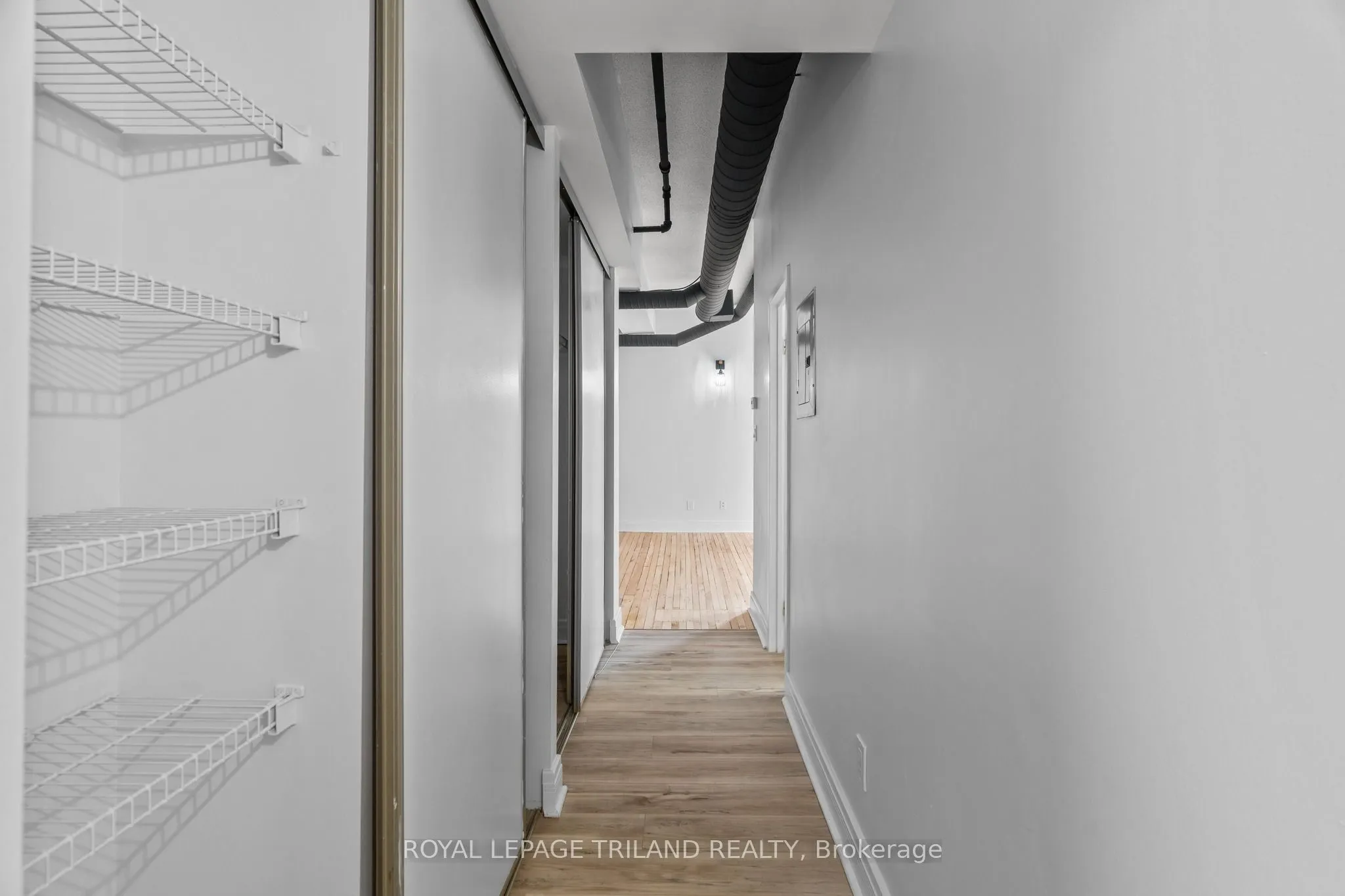 330 Clarence Street #506