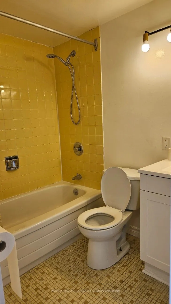 158A Mcarthur Avenue #804