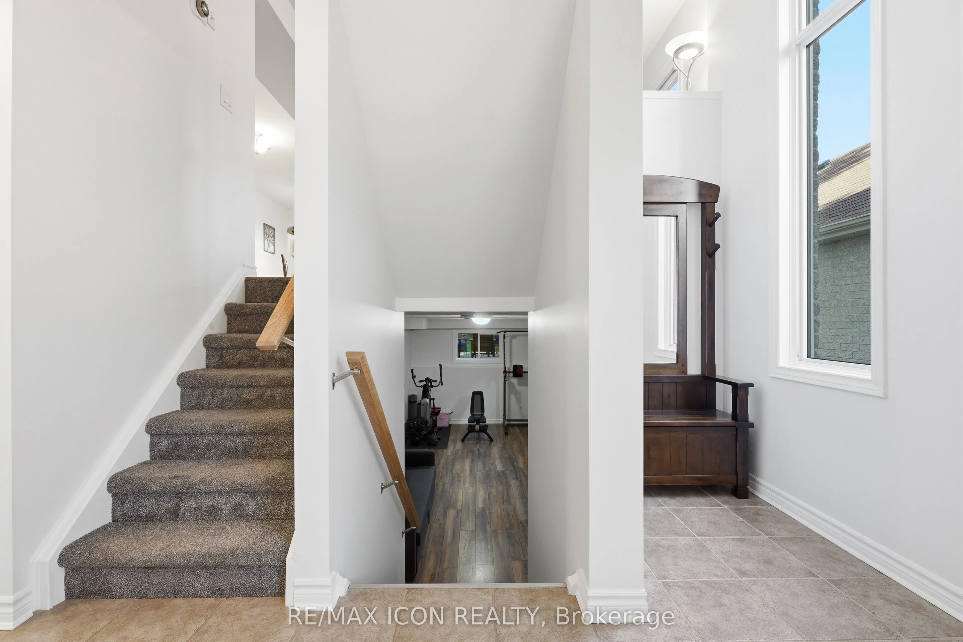 104 Amanda Walk