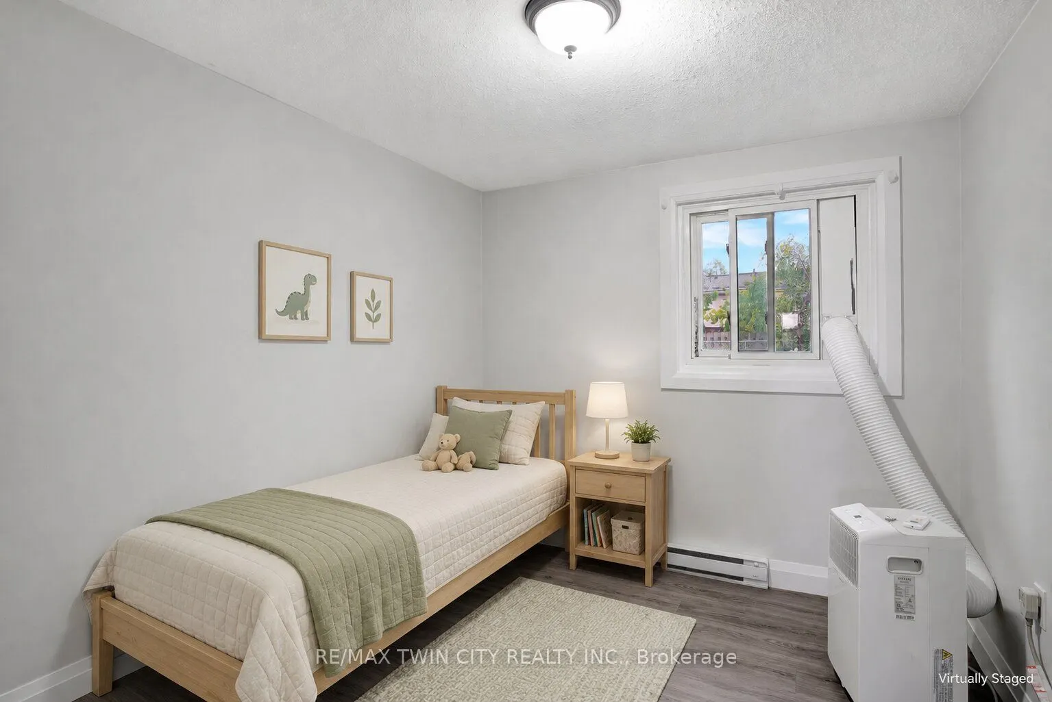 162 Jansen Avenue #25