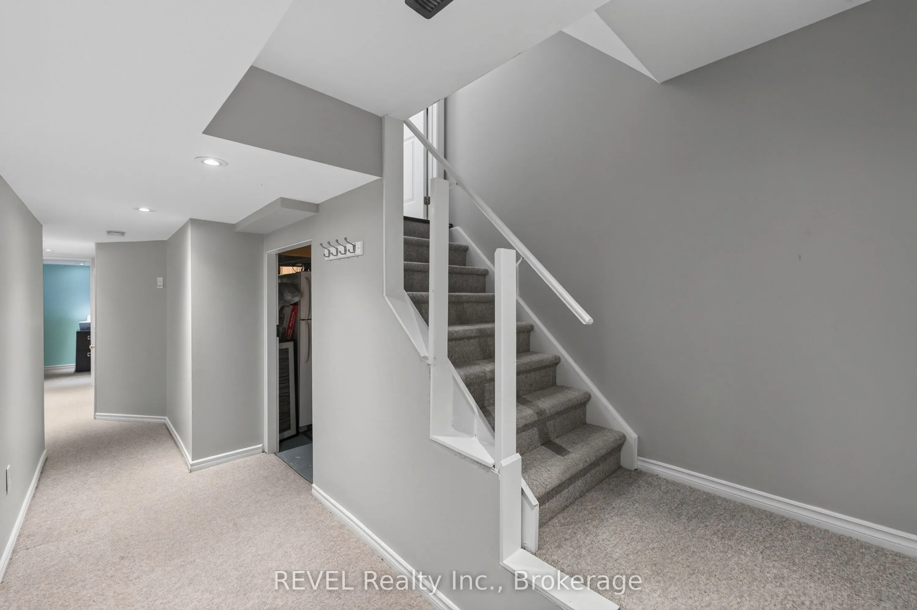 16 Haynes Court