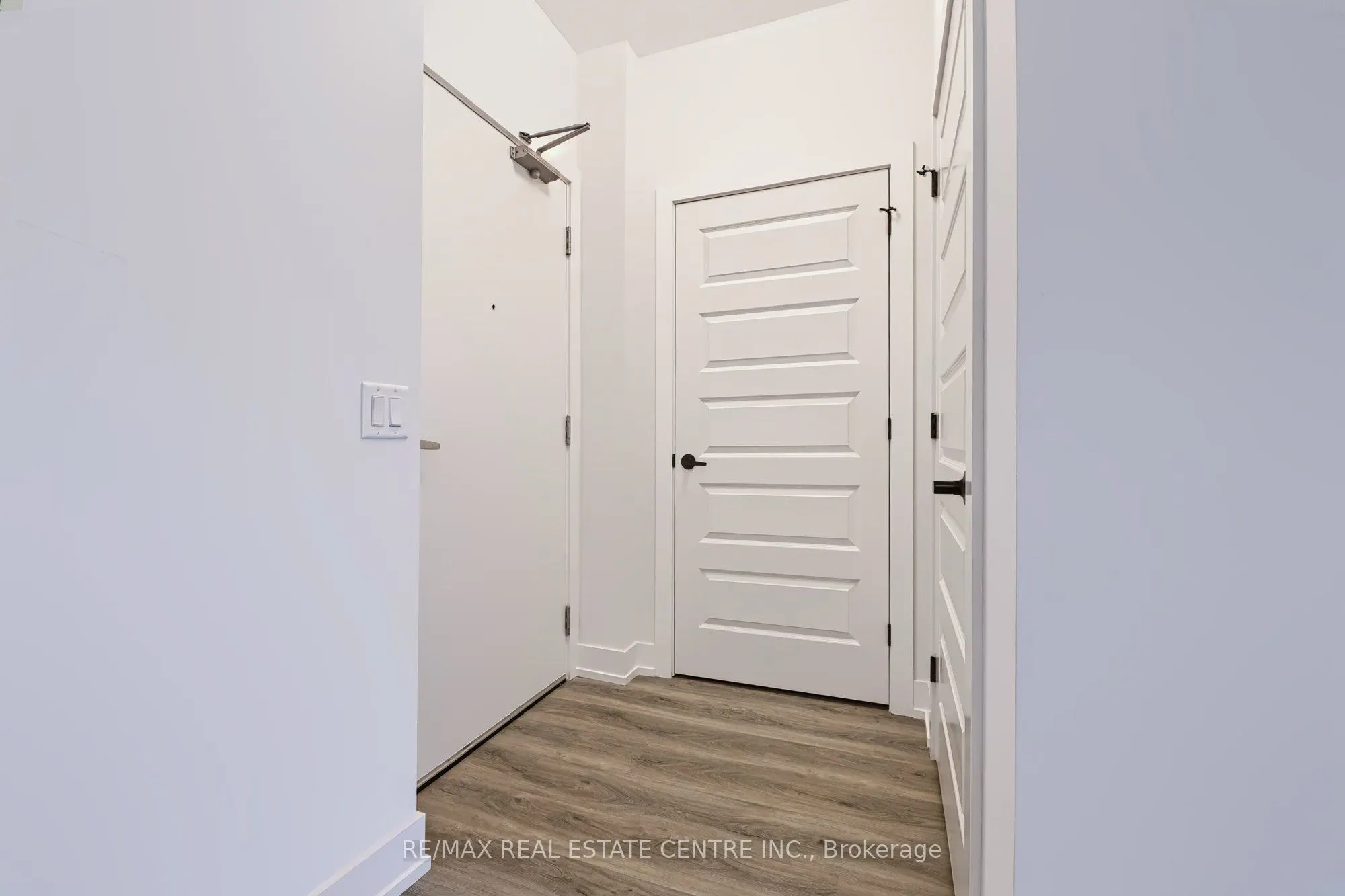 1000 Lackner Place #106
