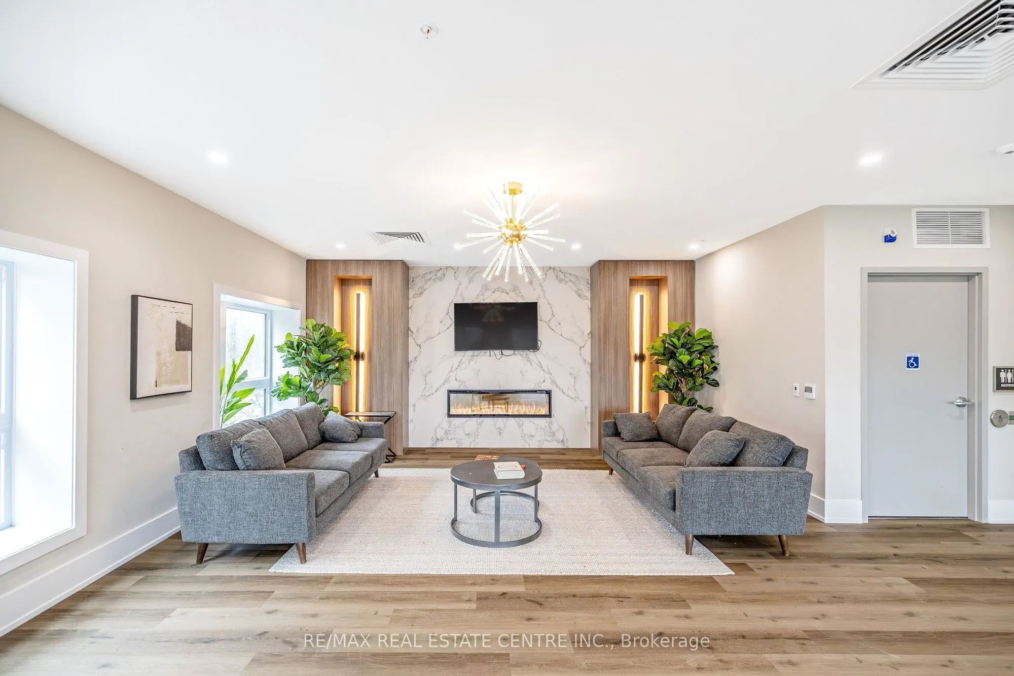 1000 Lackner Place #106