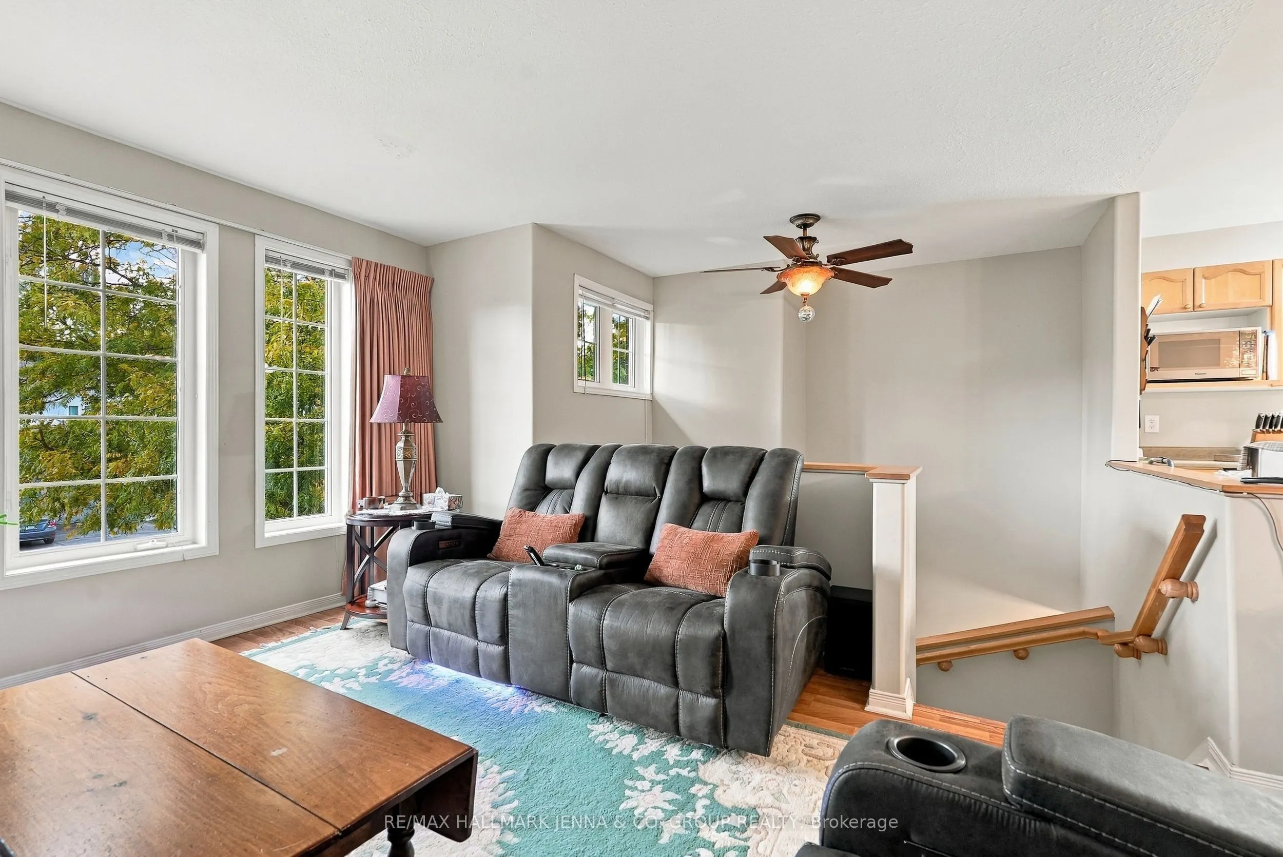 64 Whalings Circle
