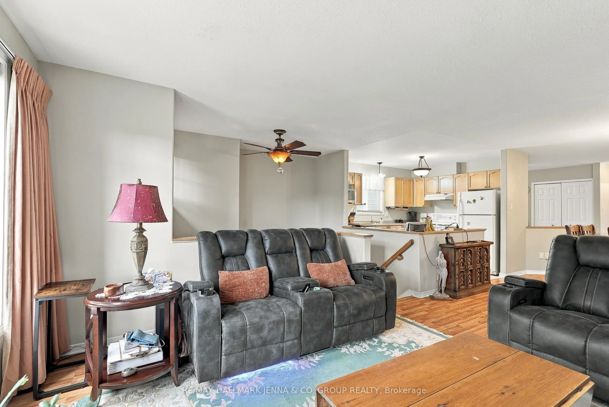 64 Whalings Circle