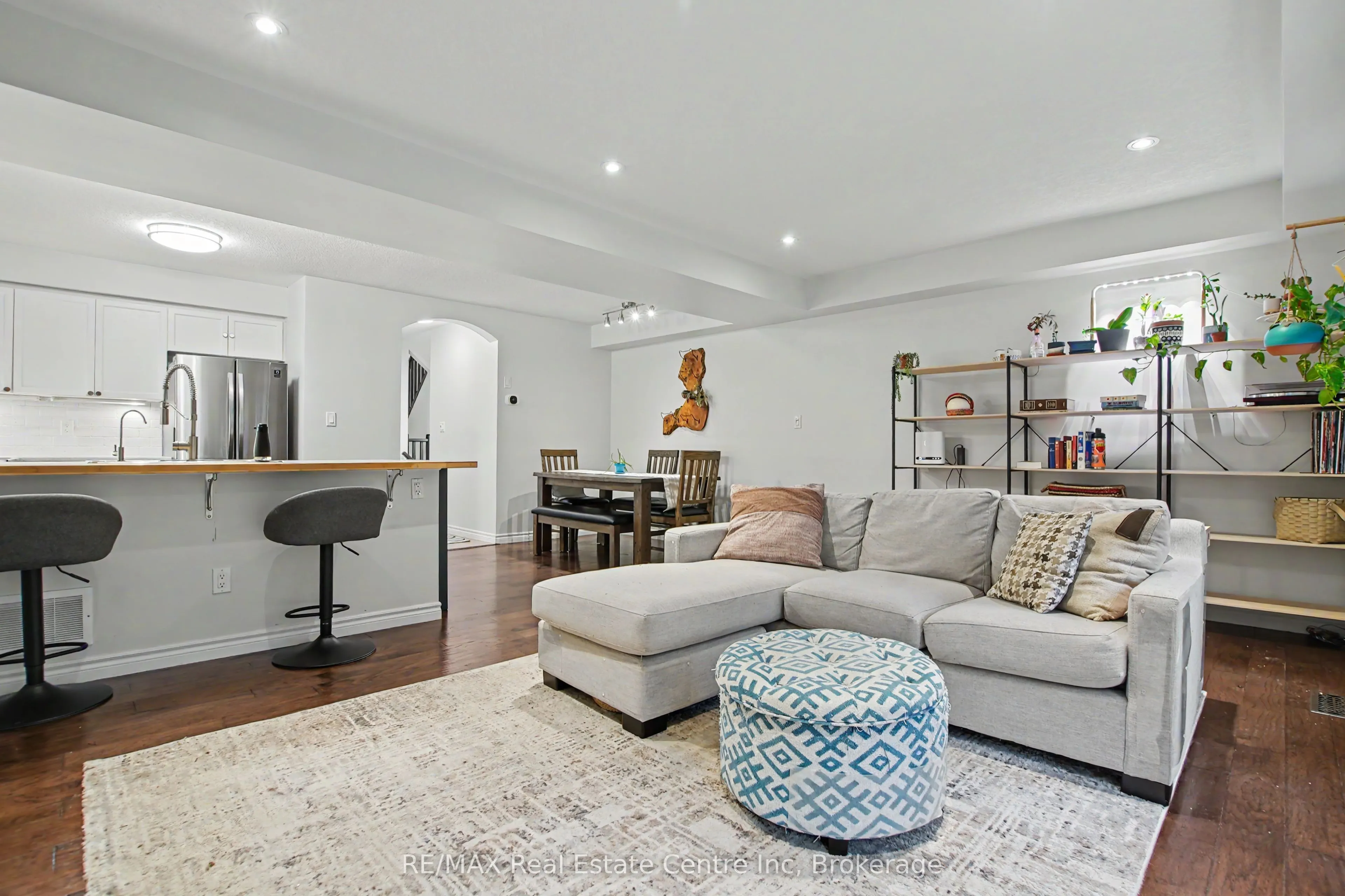 167 Arkell Road #15