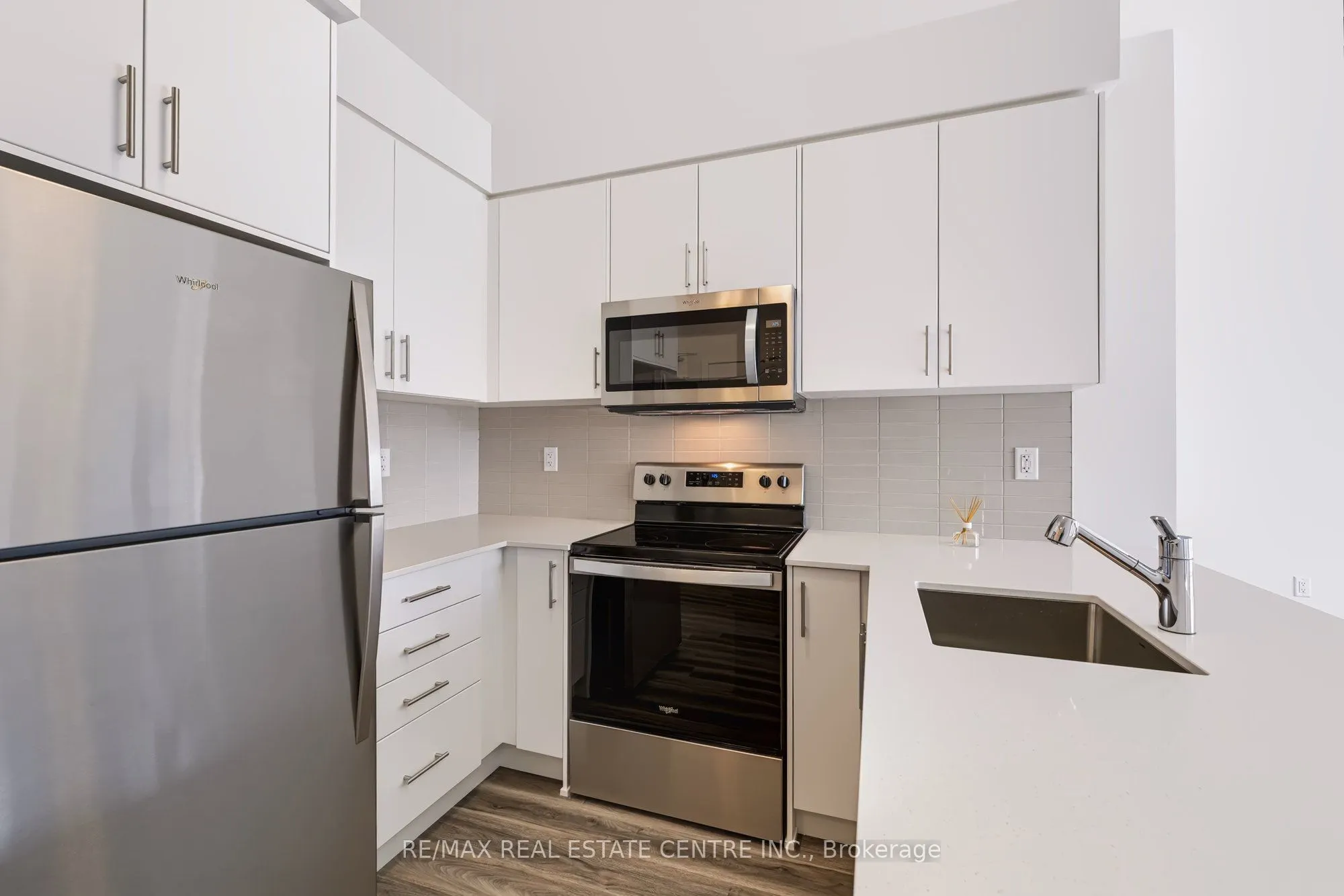 1100 Lackner Place #517