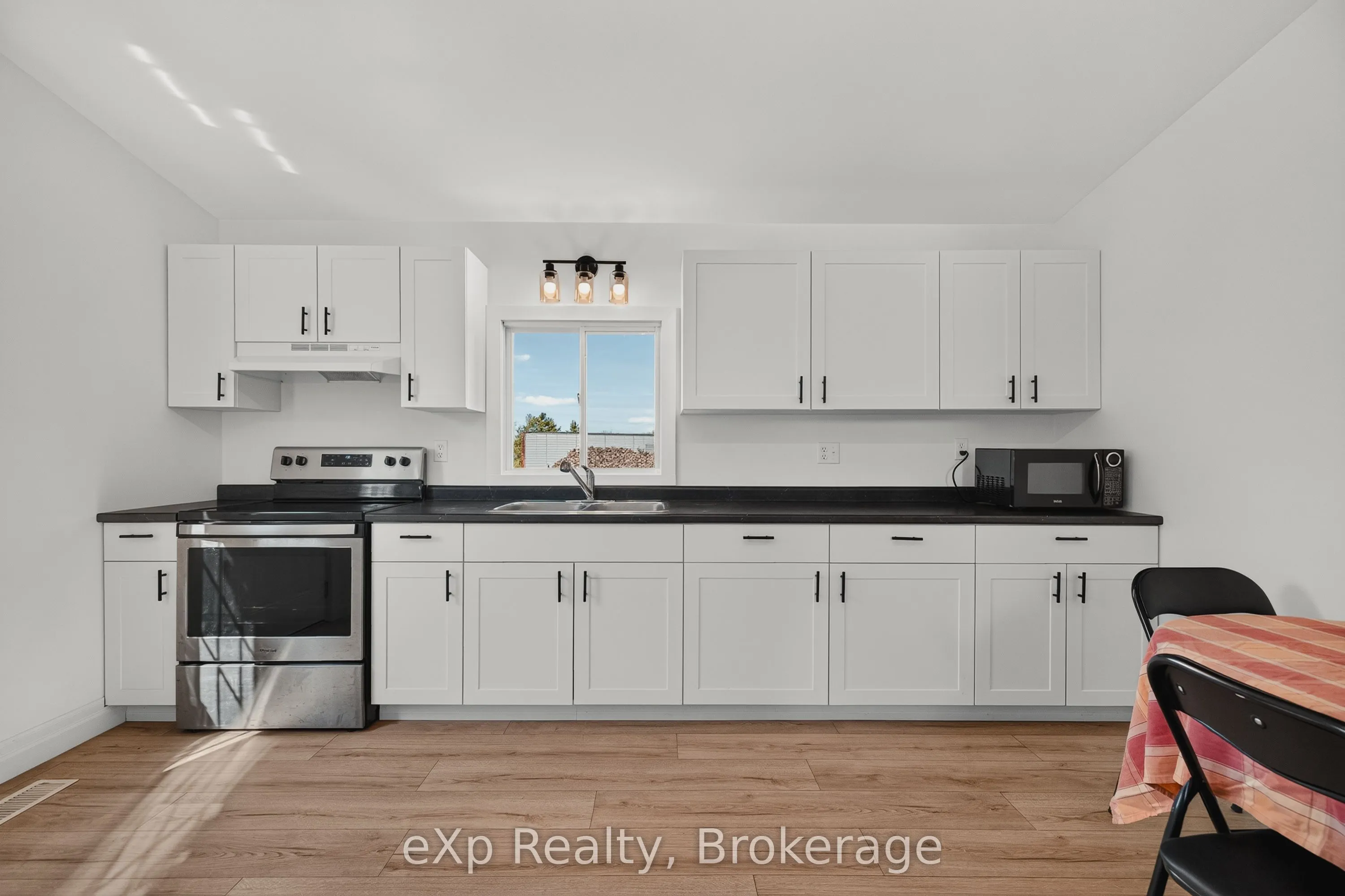 225697 Southgate 22 Road