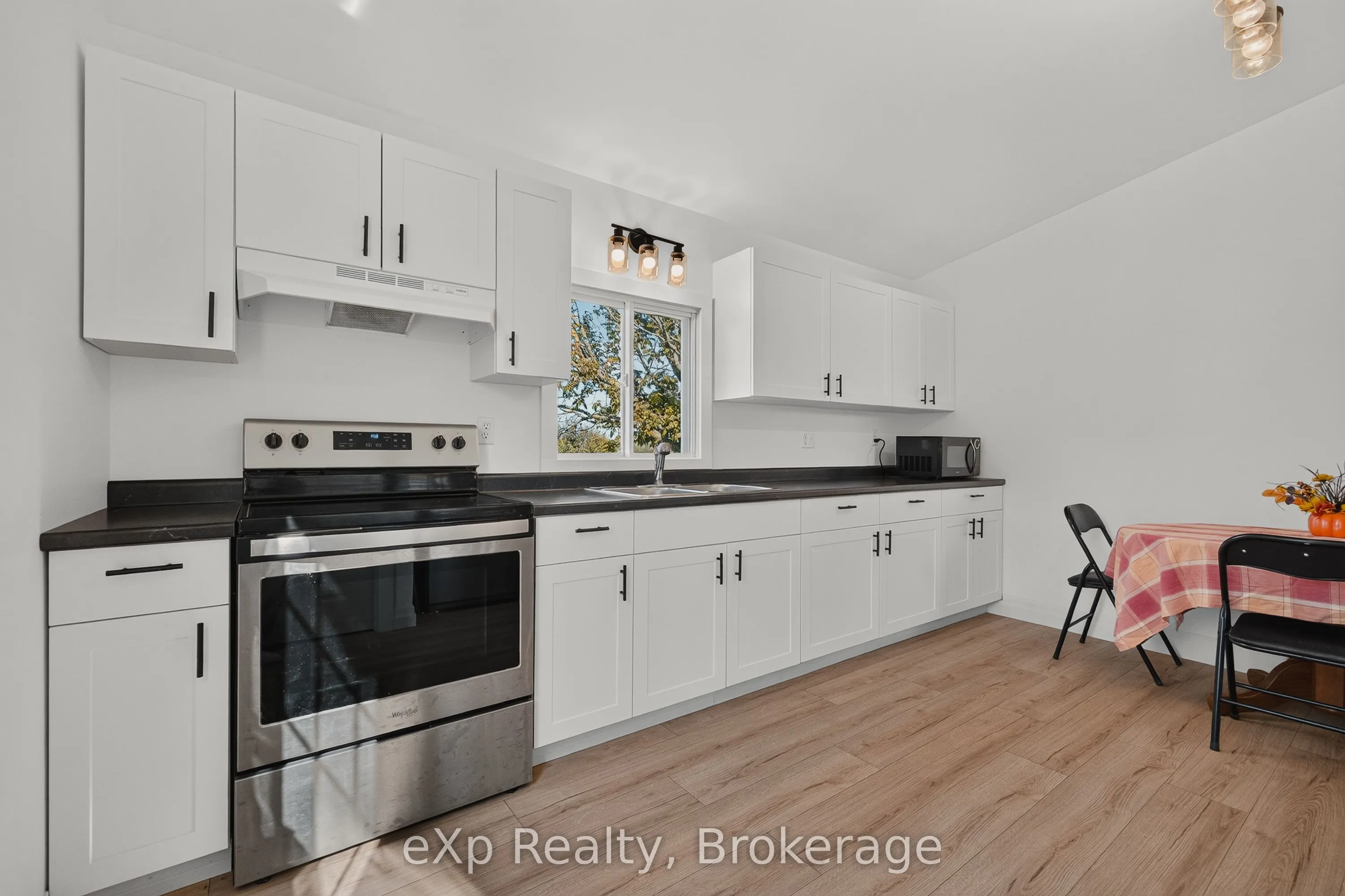 225697 Southgate 22 Road
