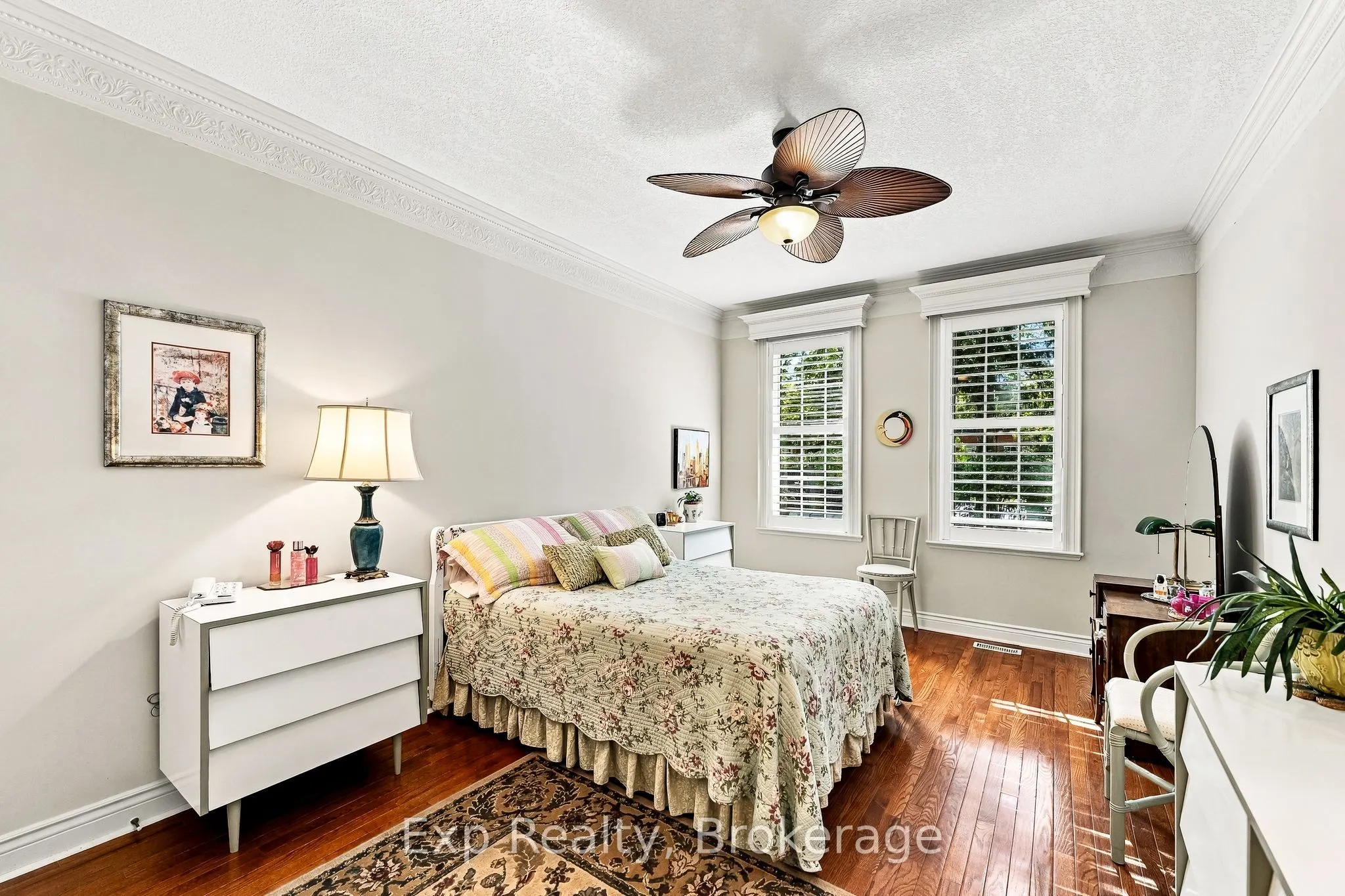 120 University Avenue E #101
