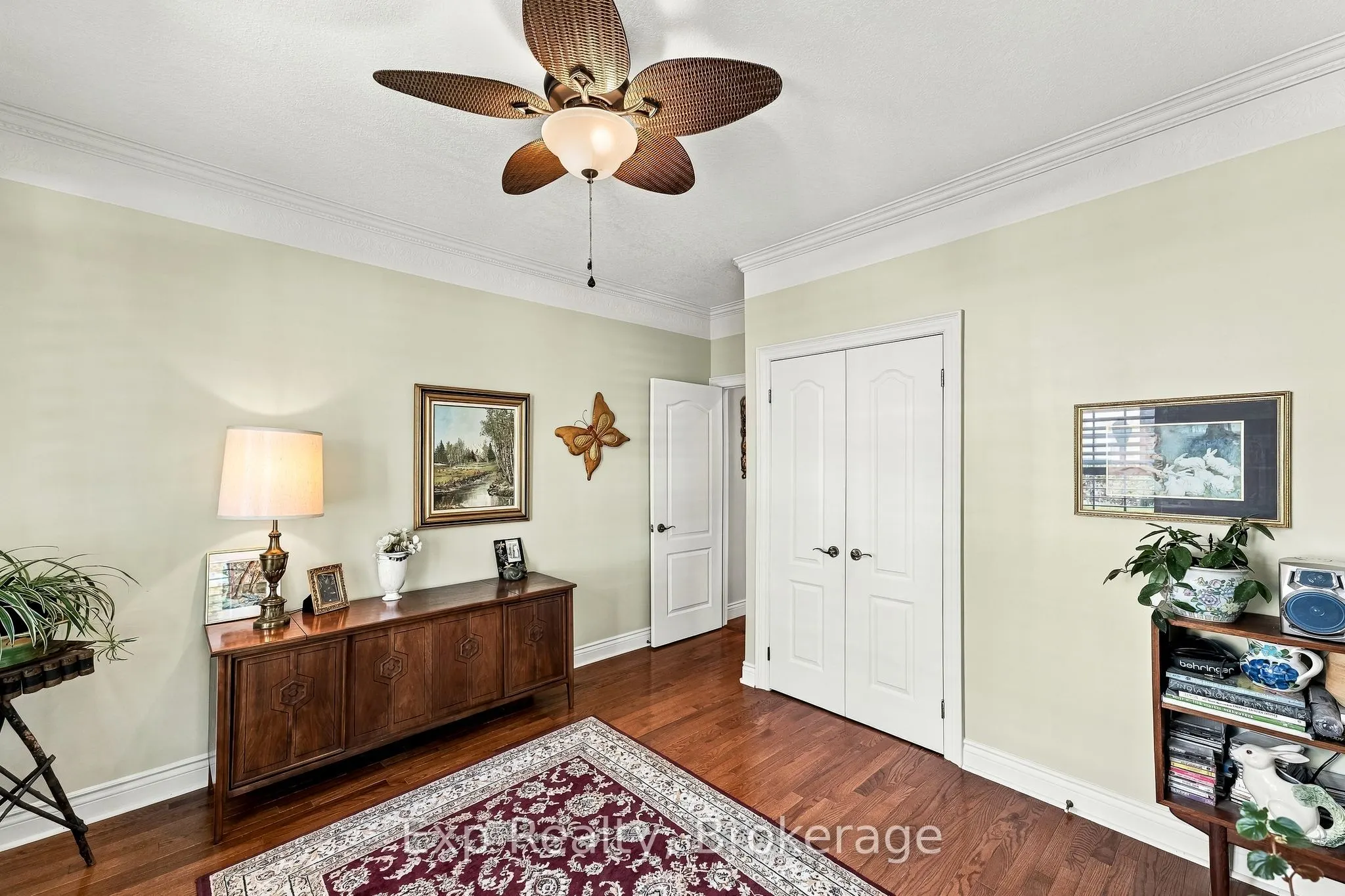 120 University Avenue E #101