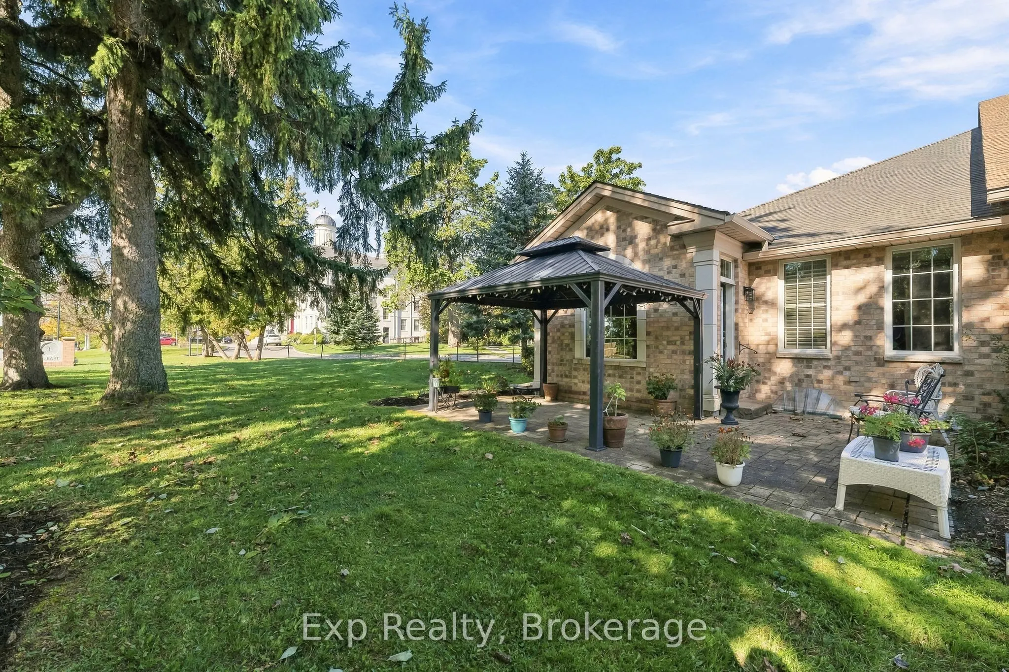 120 University Avenue E #101