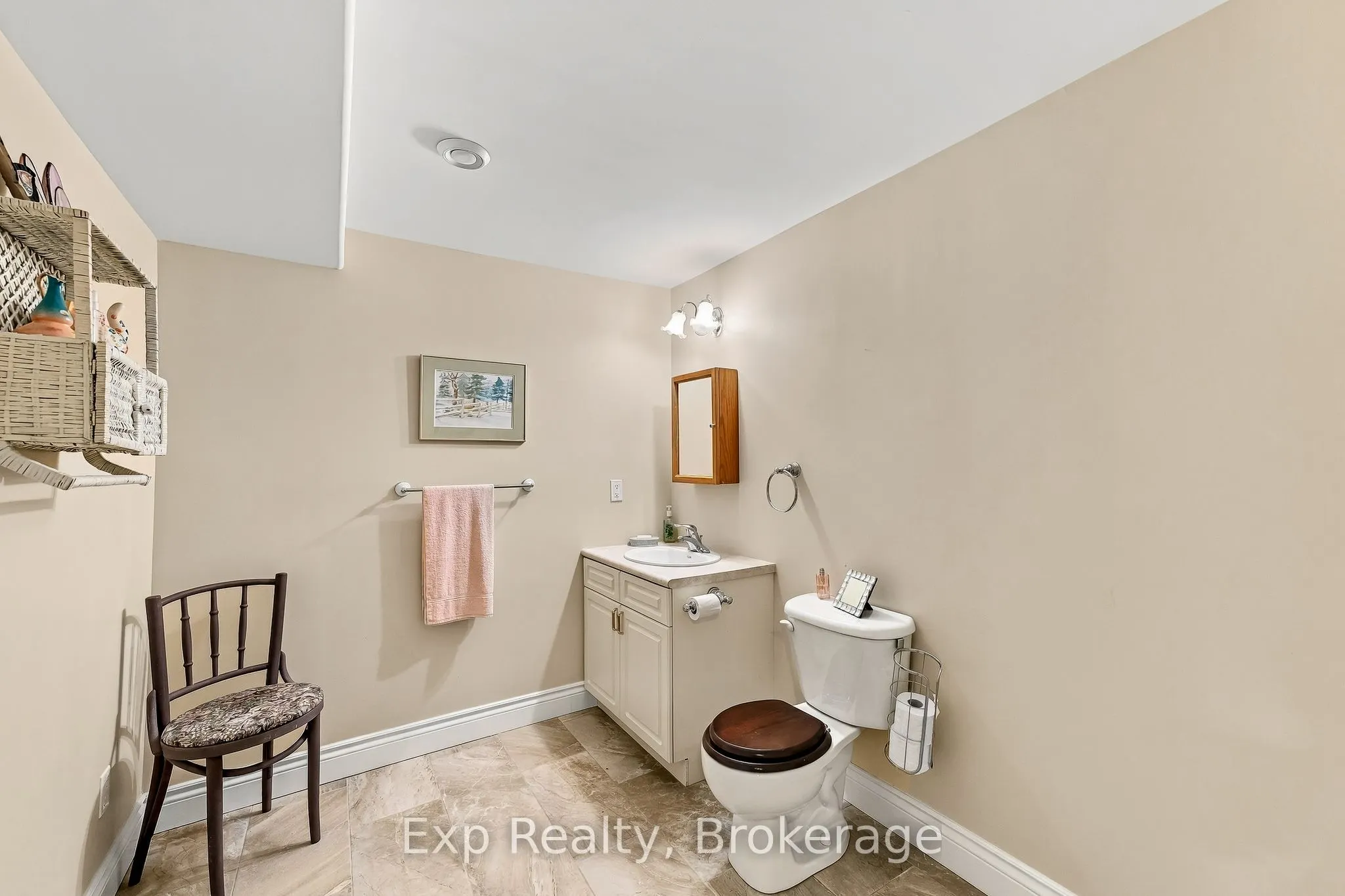 120 University Avenue E #101