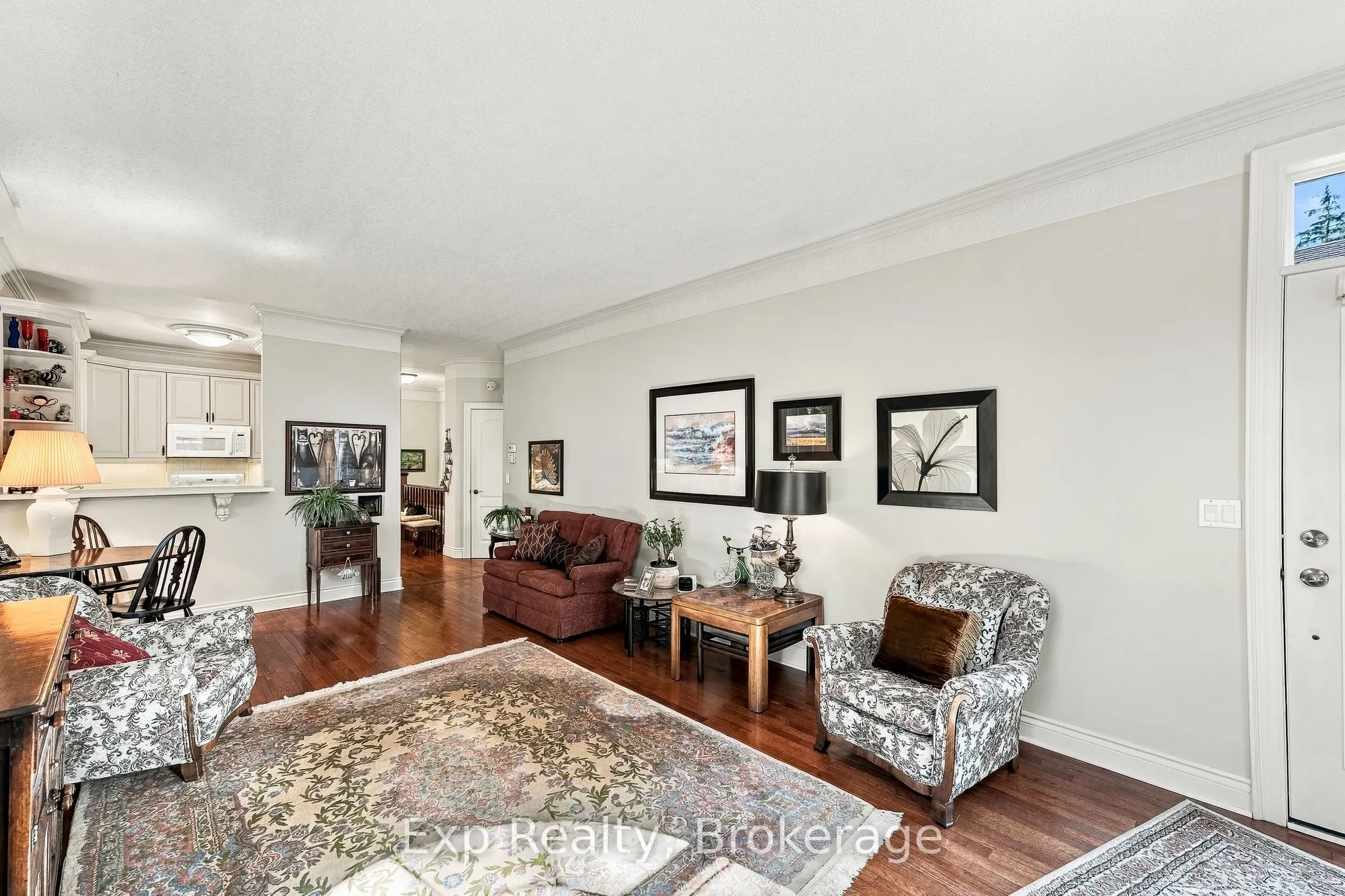 120 University Avenue E #101