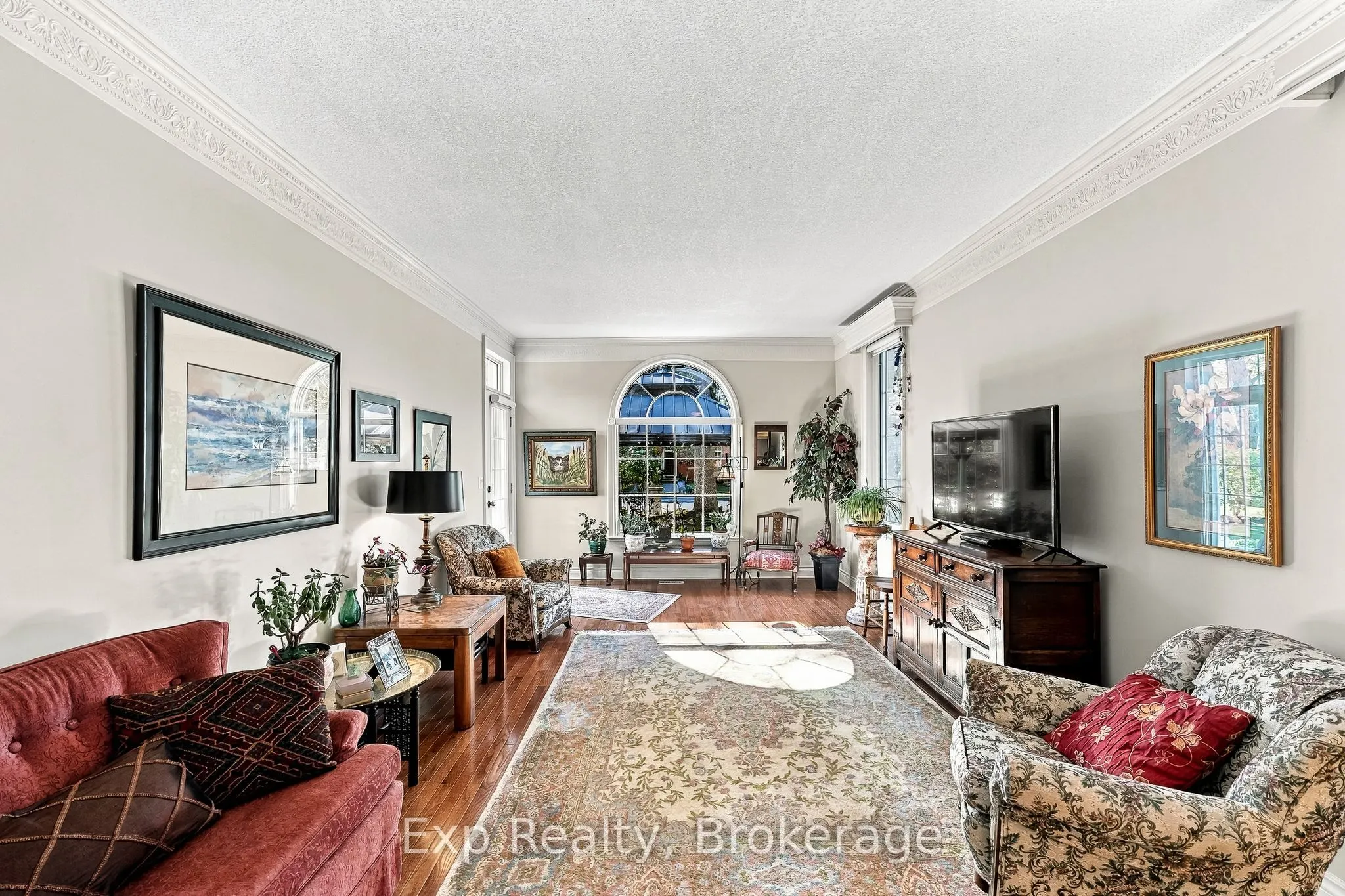 120 University Avenue E #101