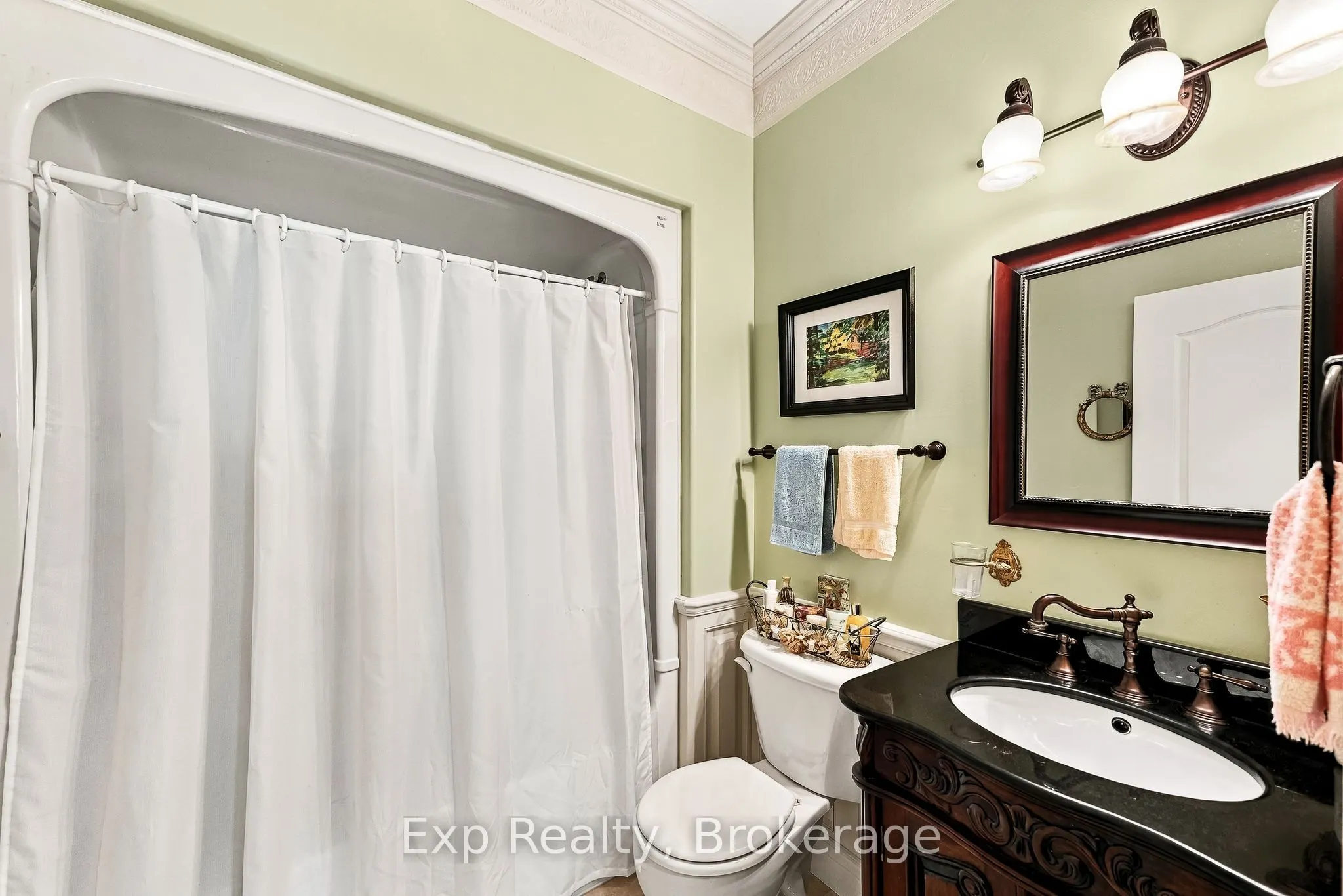 120 University Avenue E #101