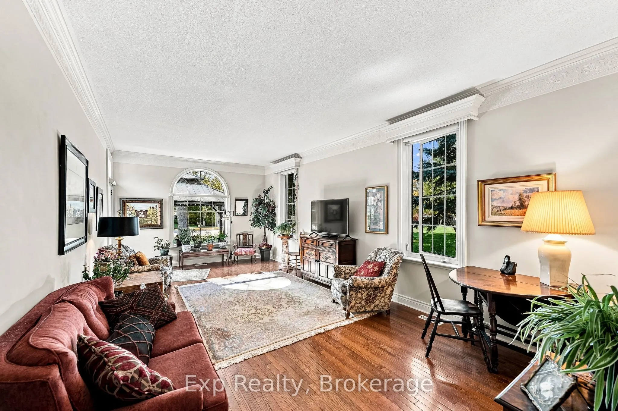 120 University Avenue E #101