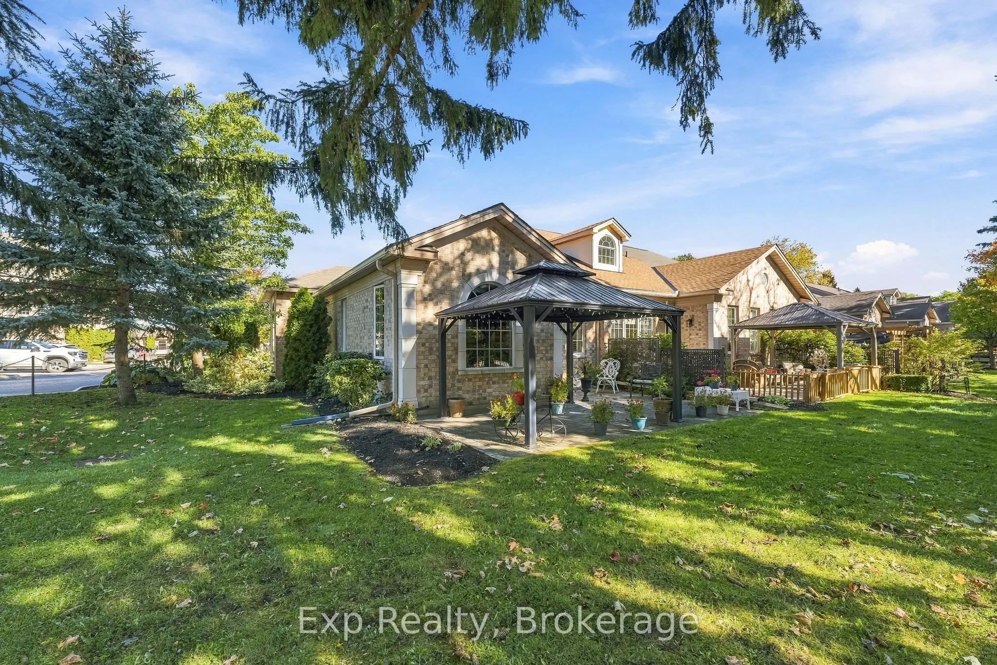 120 University Avenue E #101