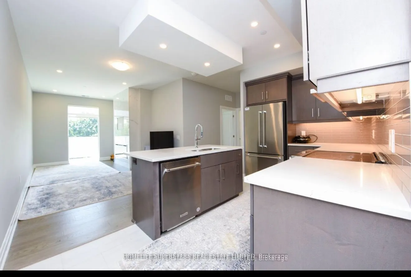 71 WYNDHAM Street #403