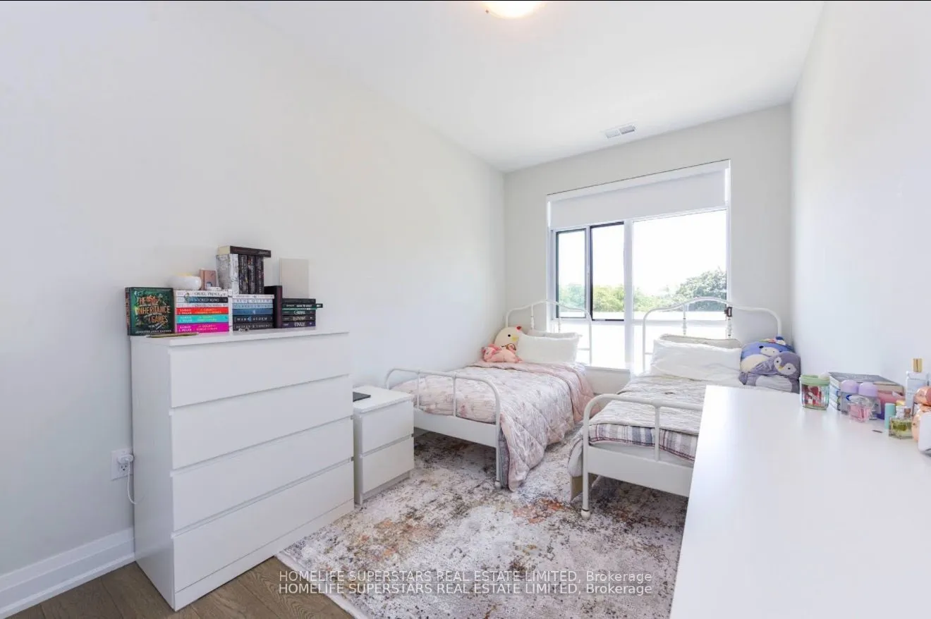 71 WYNDHAM Street #403