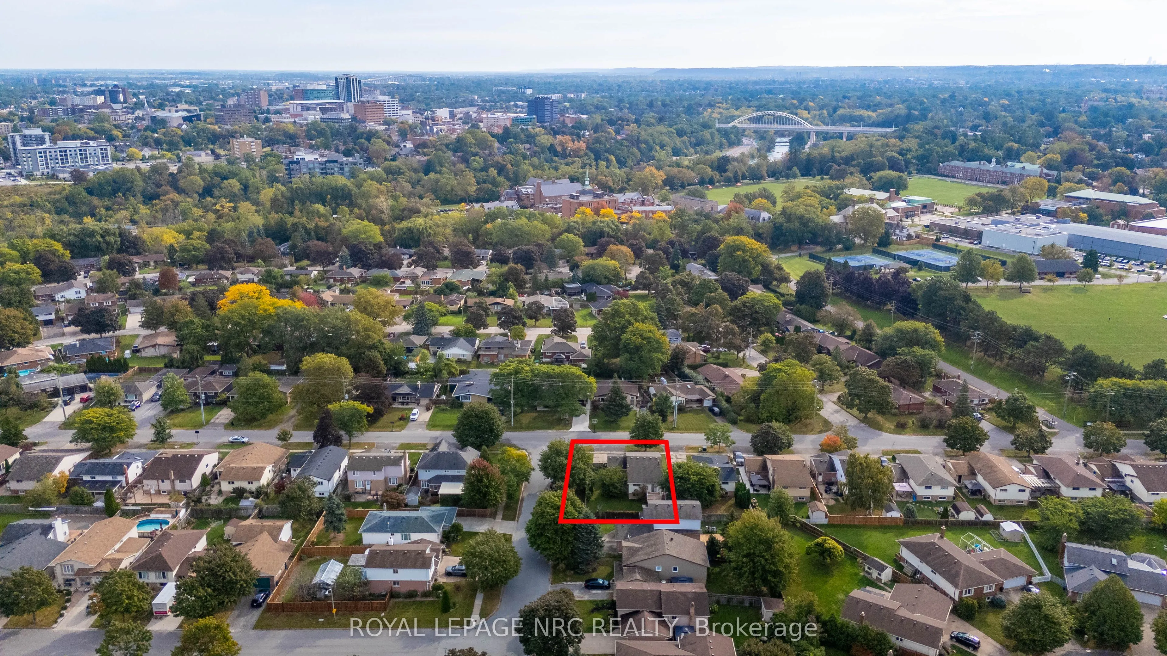 32 Crestcombe Road
