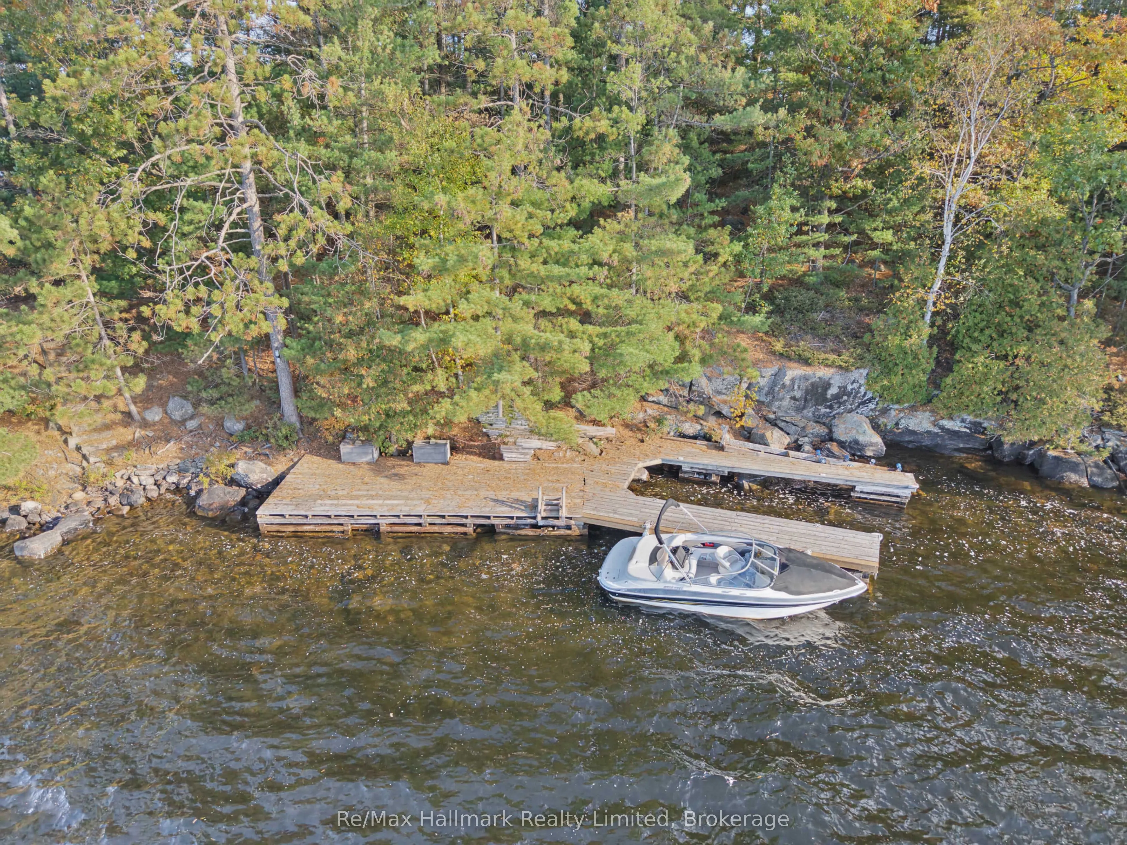 3 Island 20LM Island