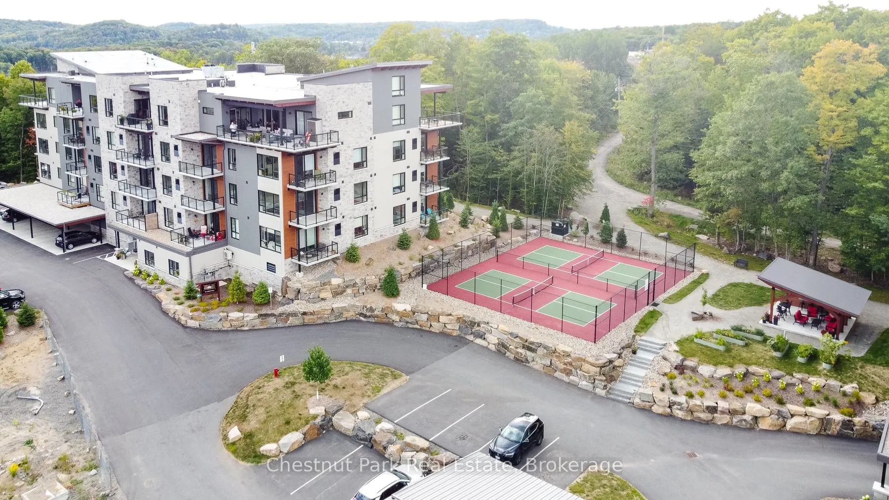 20 CAMPUS Trail #307