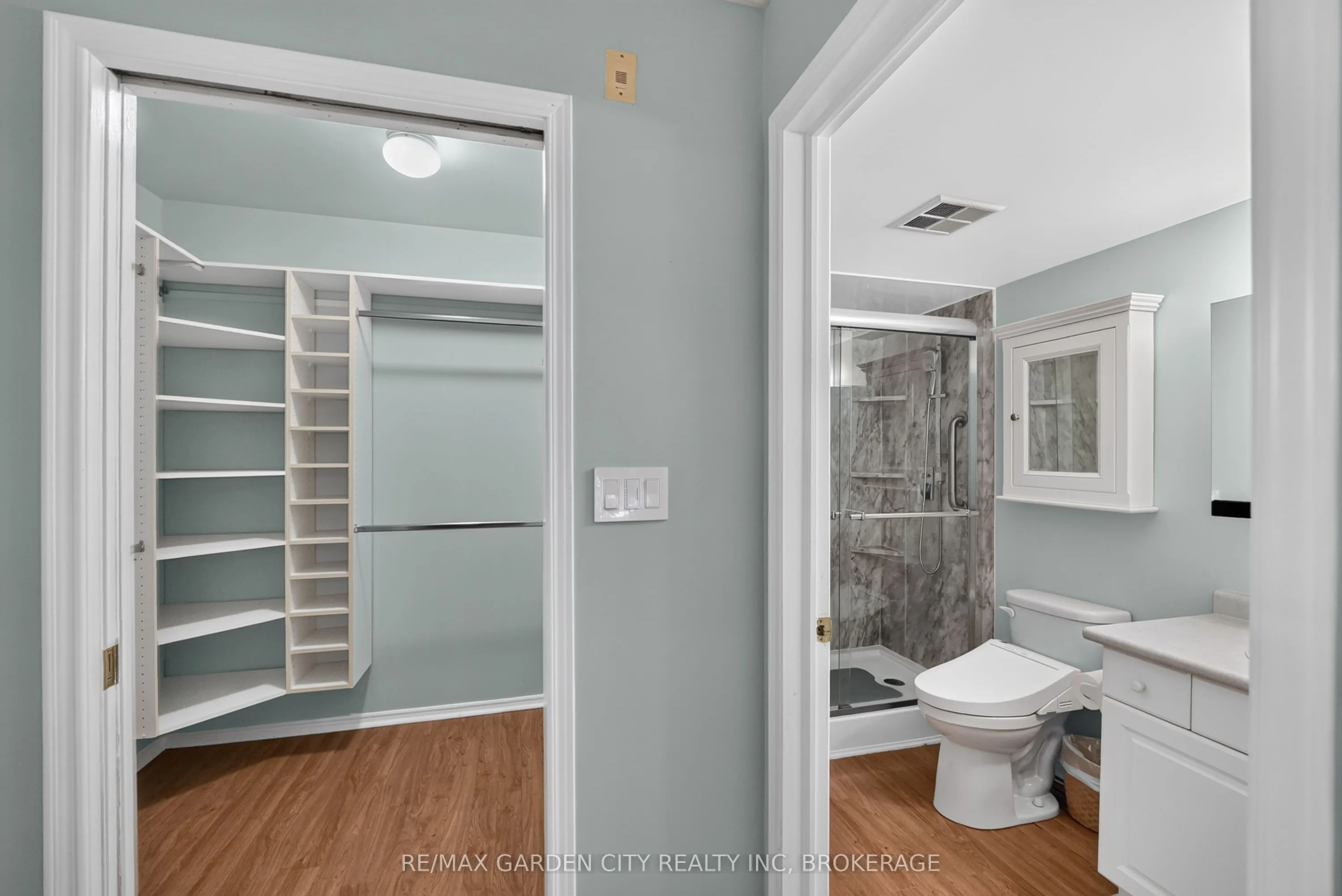 4090 John Charles Boulevard #107