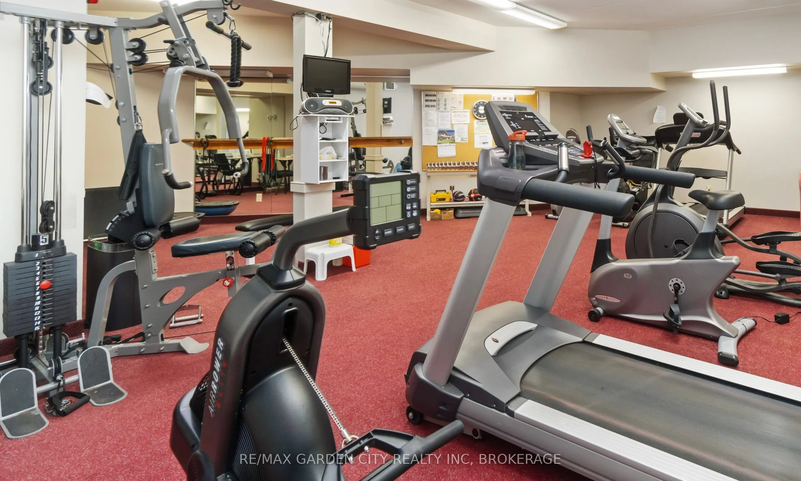 4090 John Charles Boulevard #107