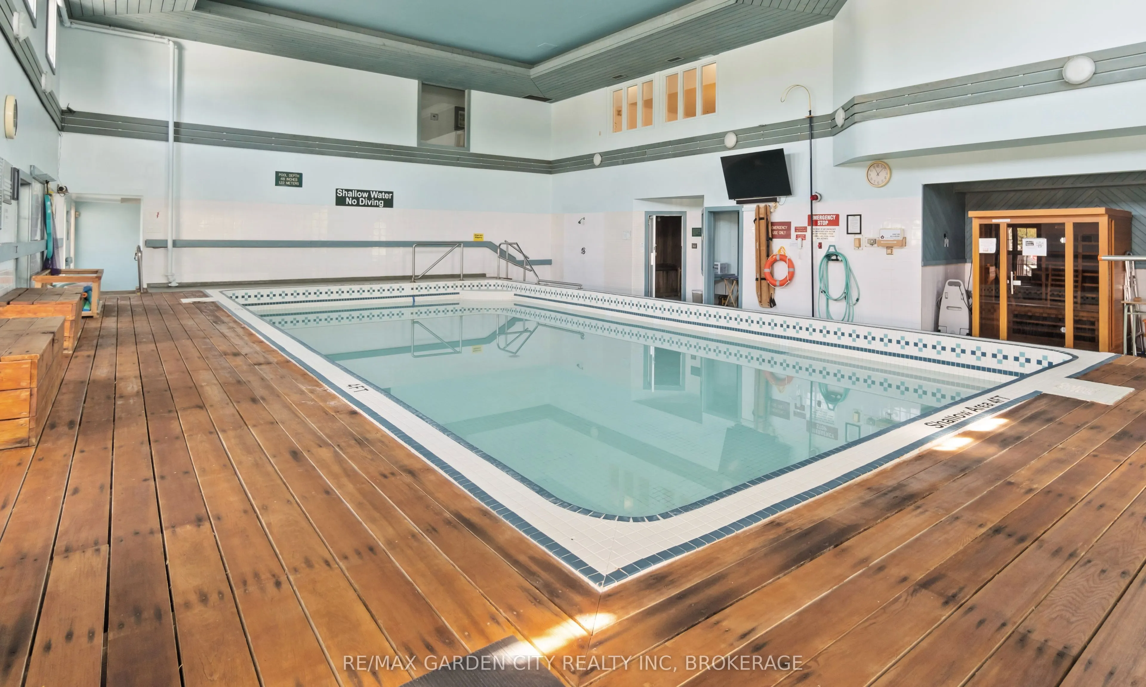 4090 John Charles Boulevard #107